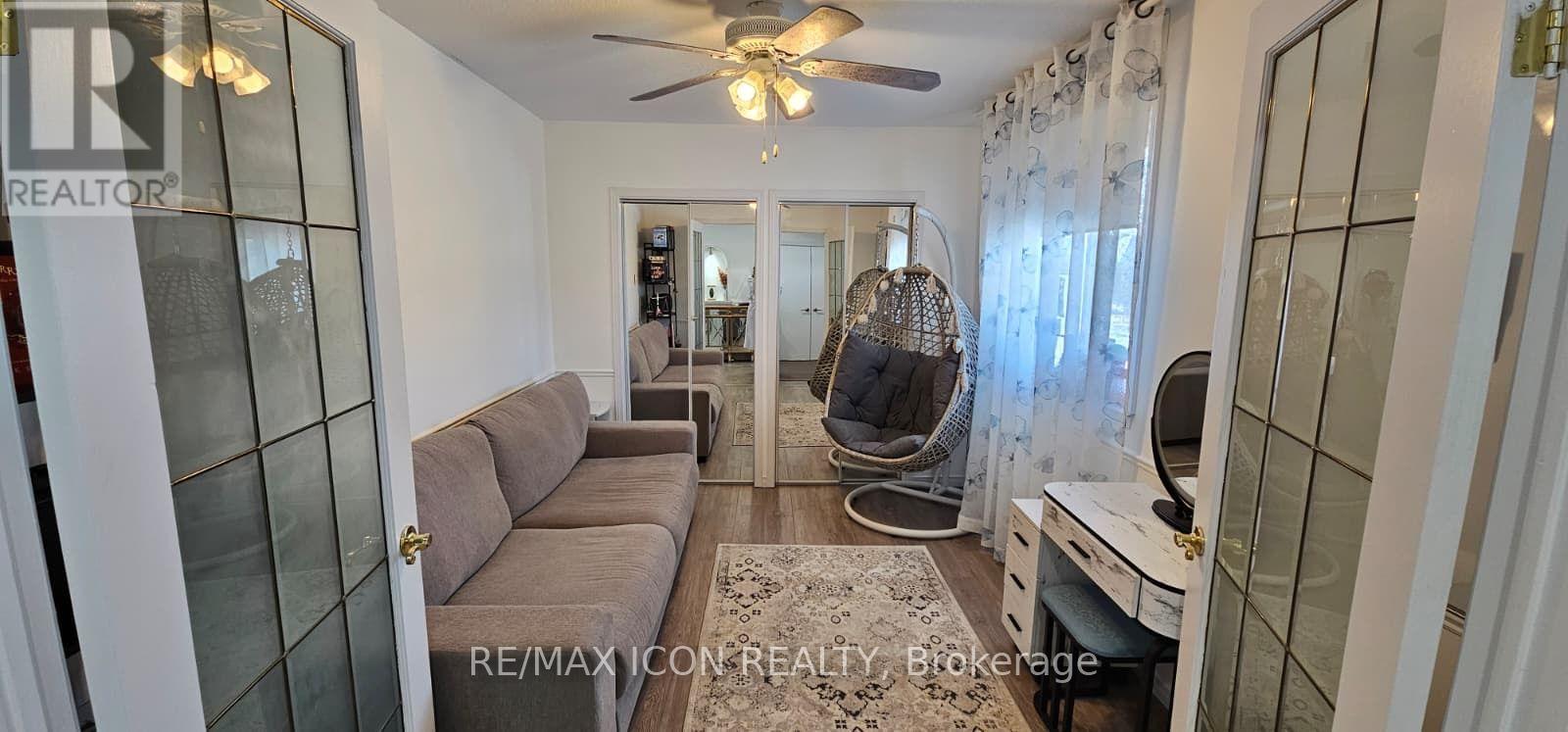 227 Louisa Street Property Photo 22