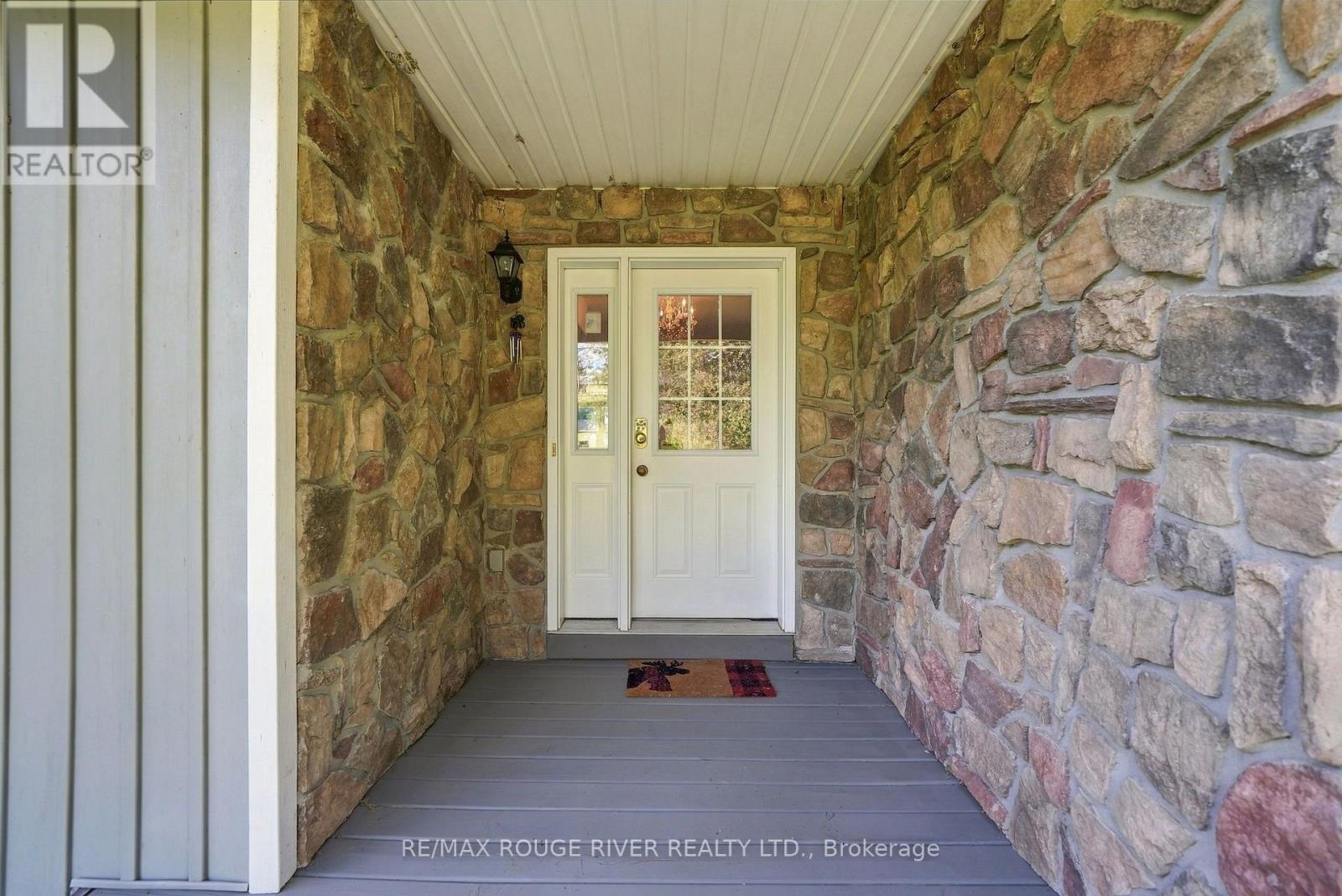 1a - 7276 County Road 18 Property Photo 7