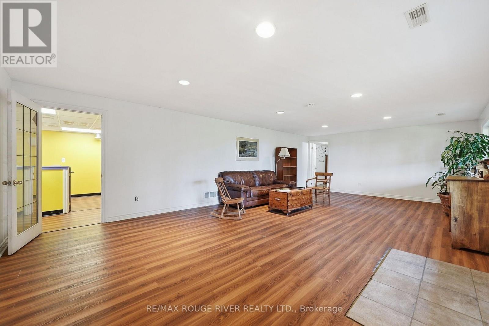 1a - 7276 County Road 18 Property Photo 26