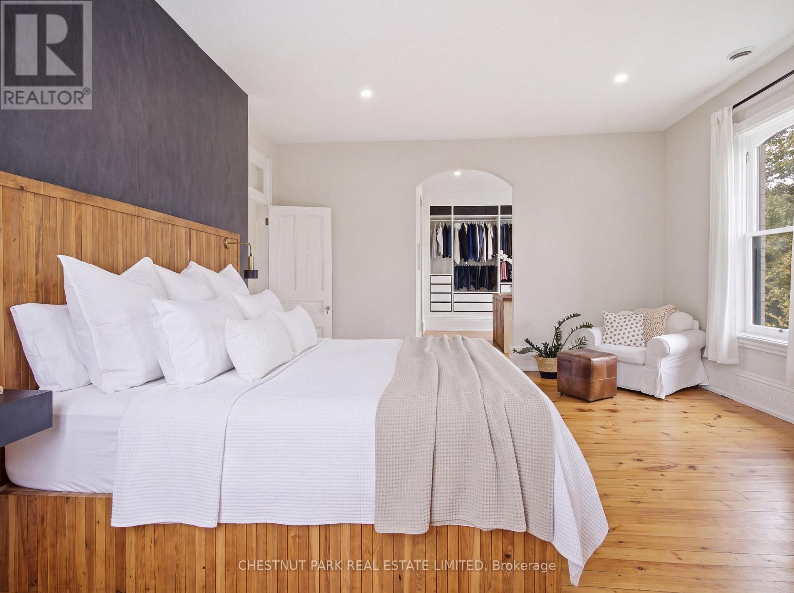 18 Hawarden Avenue Property Photo 21