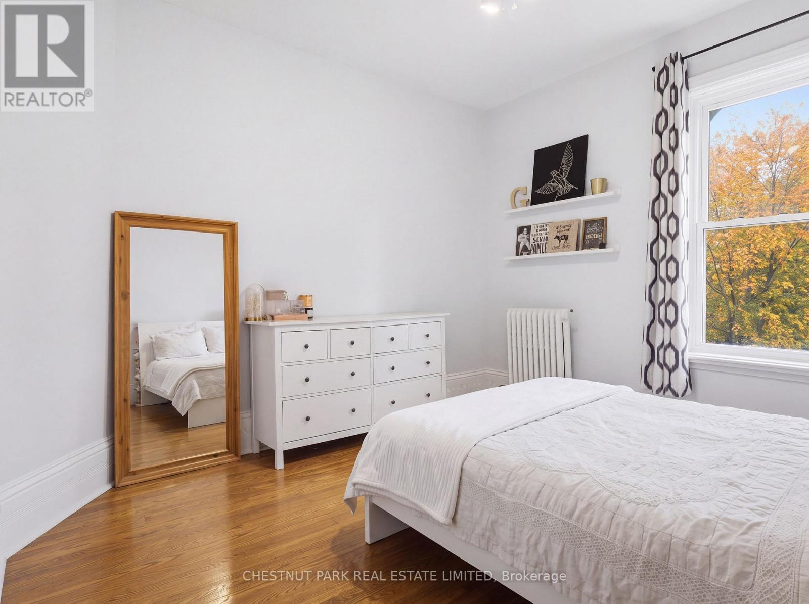 18 Hawarden Avenue Property Photo 25