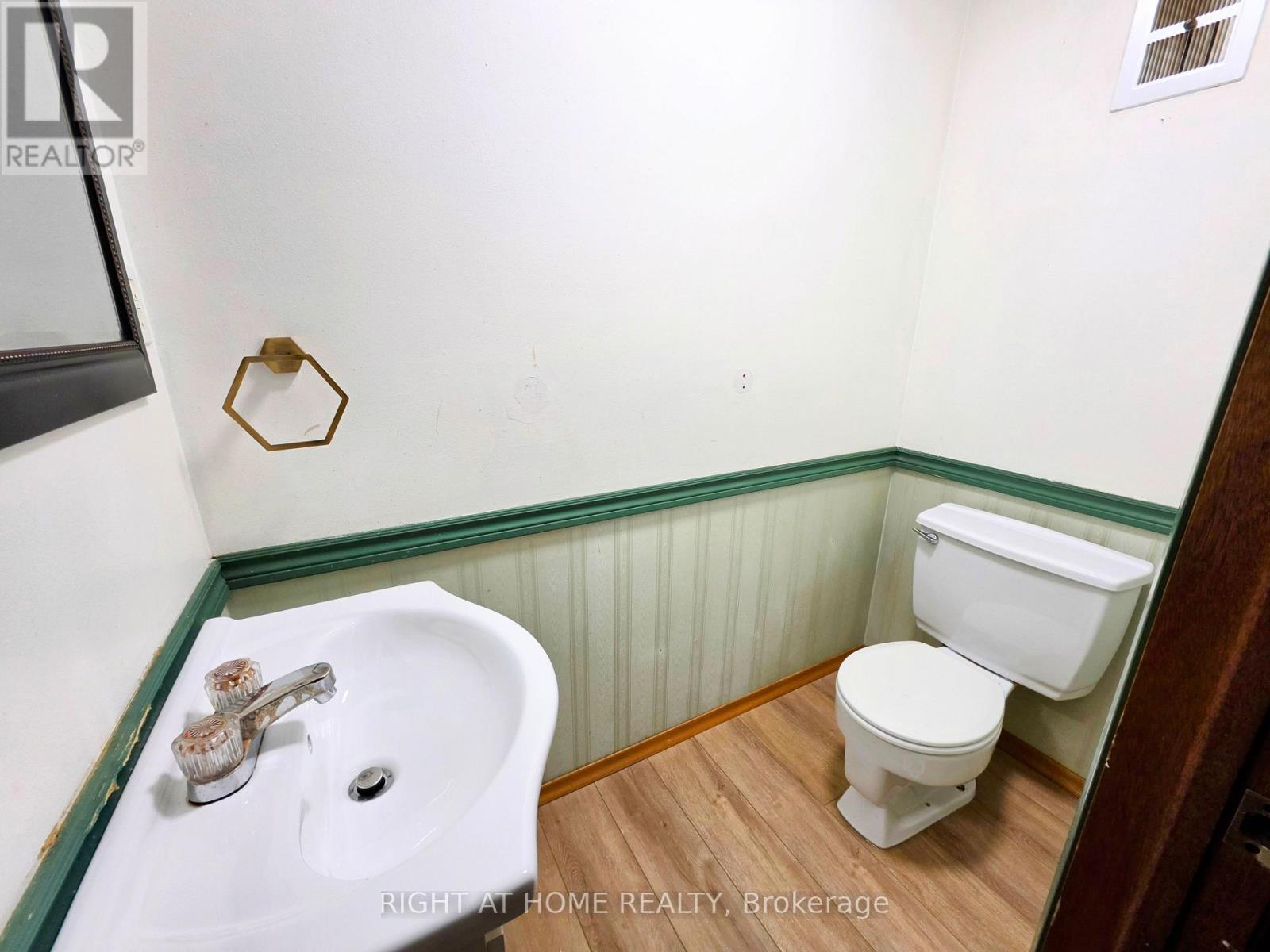 68 Riverdale Drive Property Photo 5