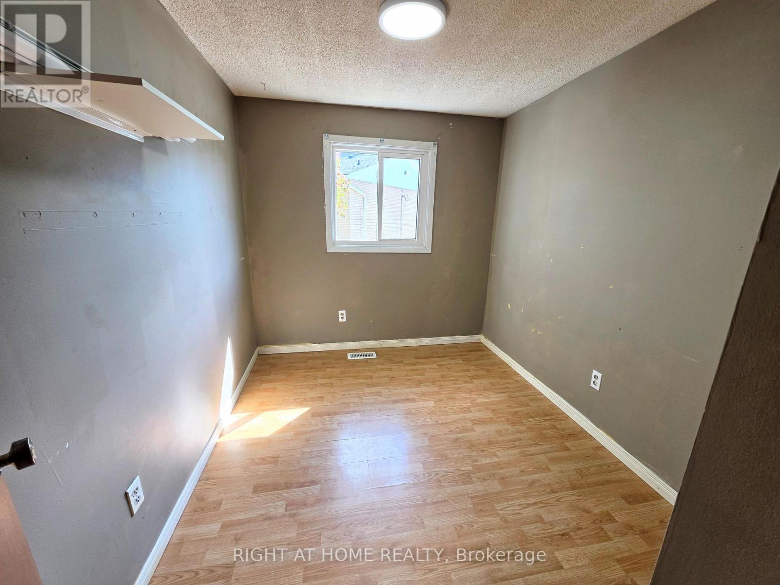68 Riverdale Drive Property Photo 15