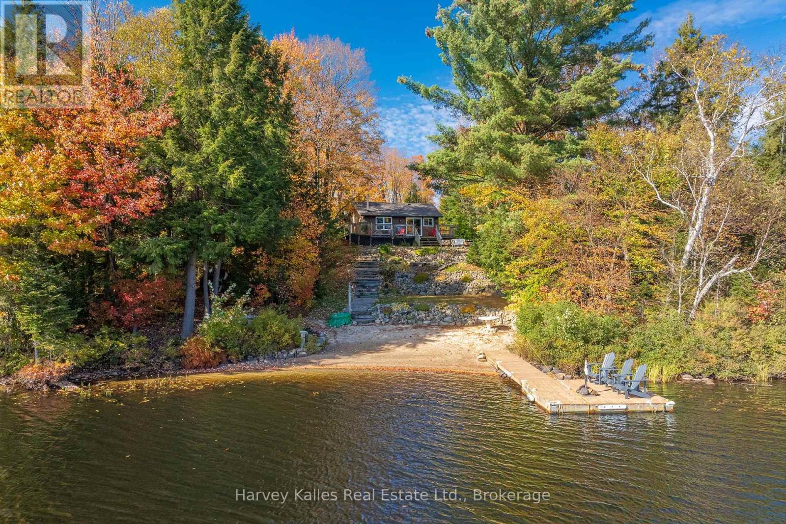 102 Lynx Drive Property Photo 1
