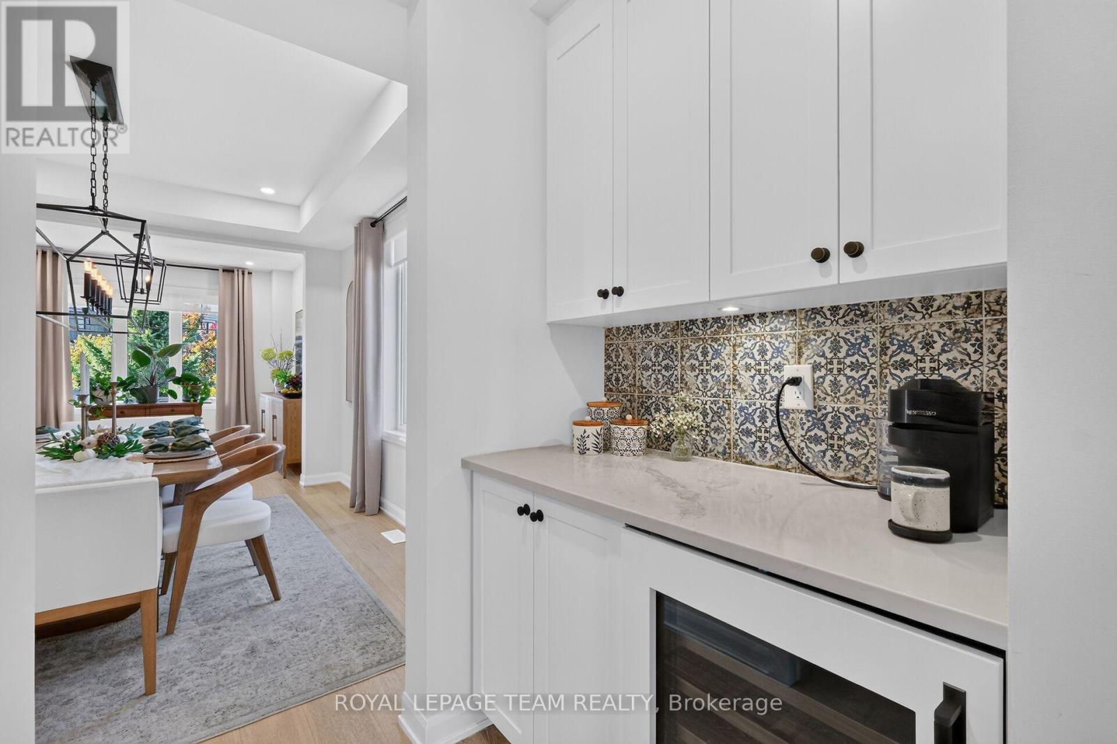719 Coast Circle Property Photo 11