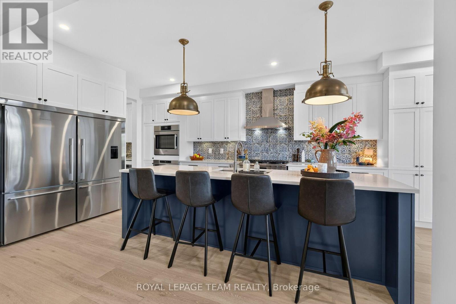 719 Coast Circle Property Photo 14