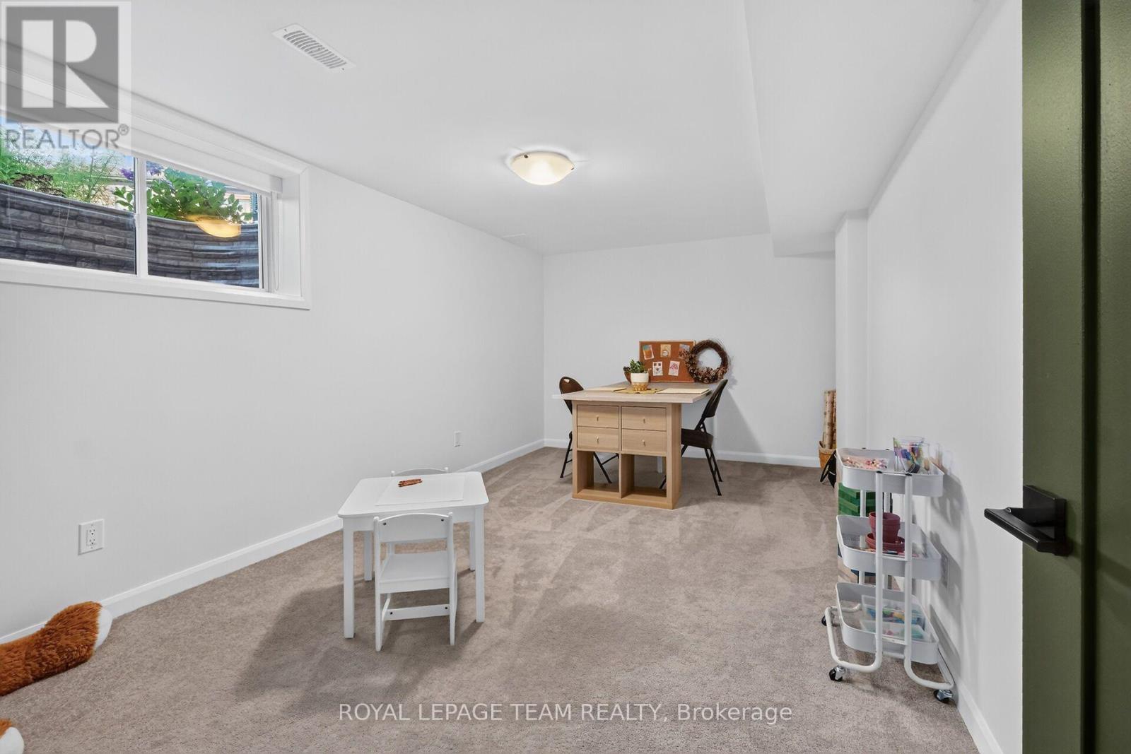 719 Coast Circle Property Photo 36