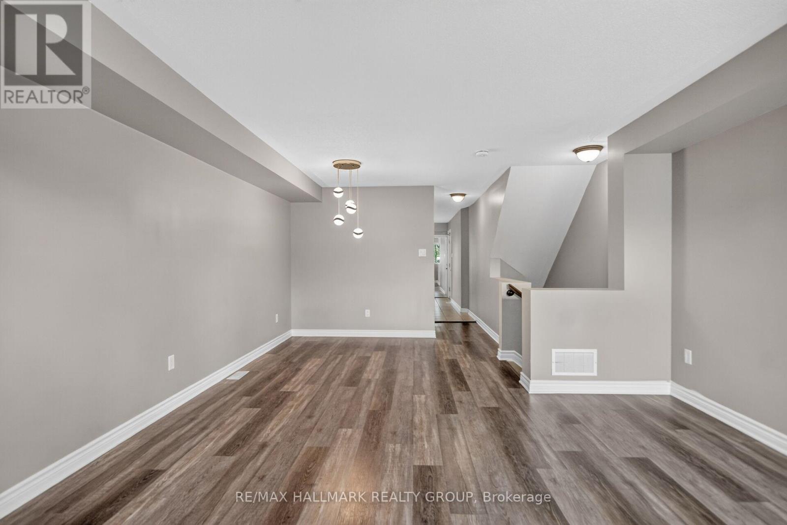 580a Chapman Mills Drive Property Photo 14