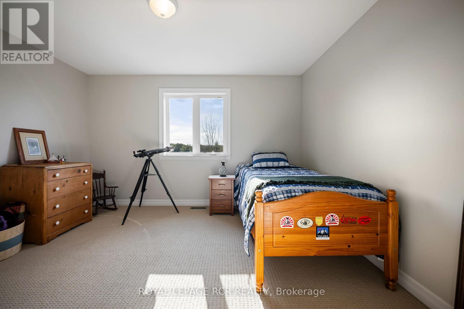 293138 8th Line Property Photo 23
