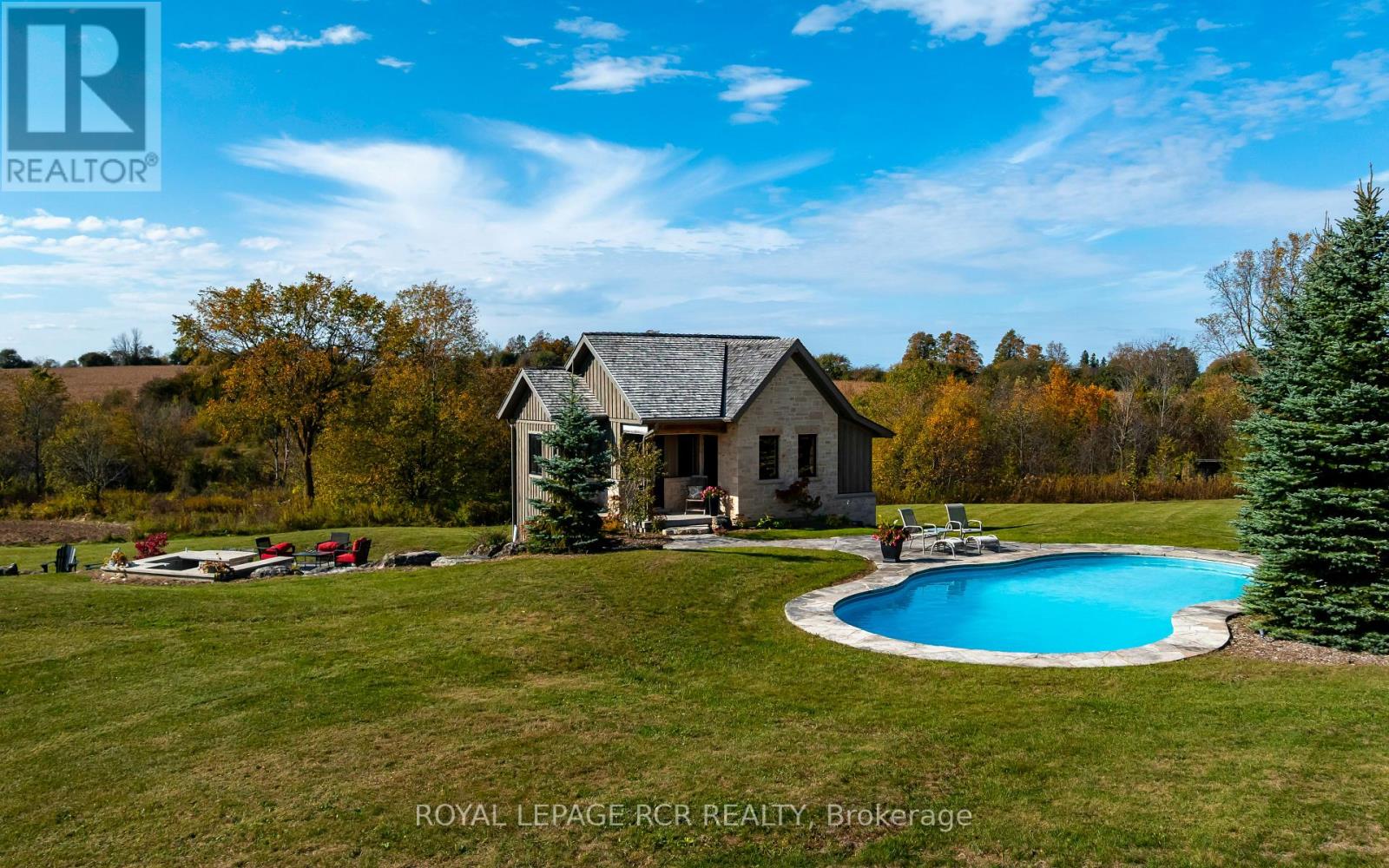 293138 8th Line Property Photo 34
