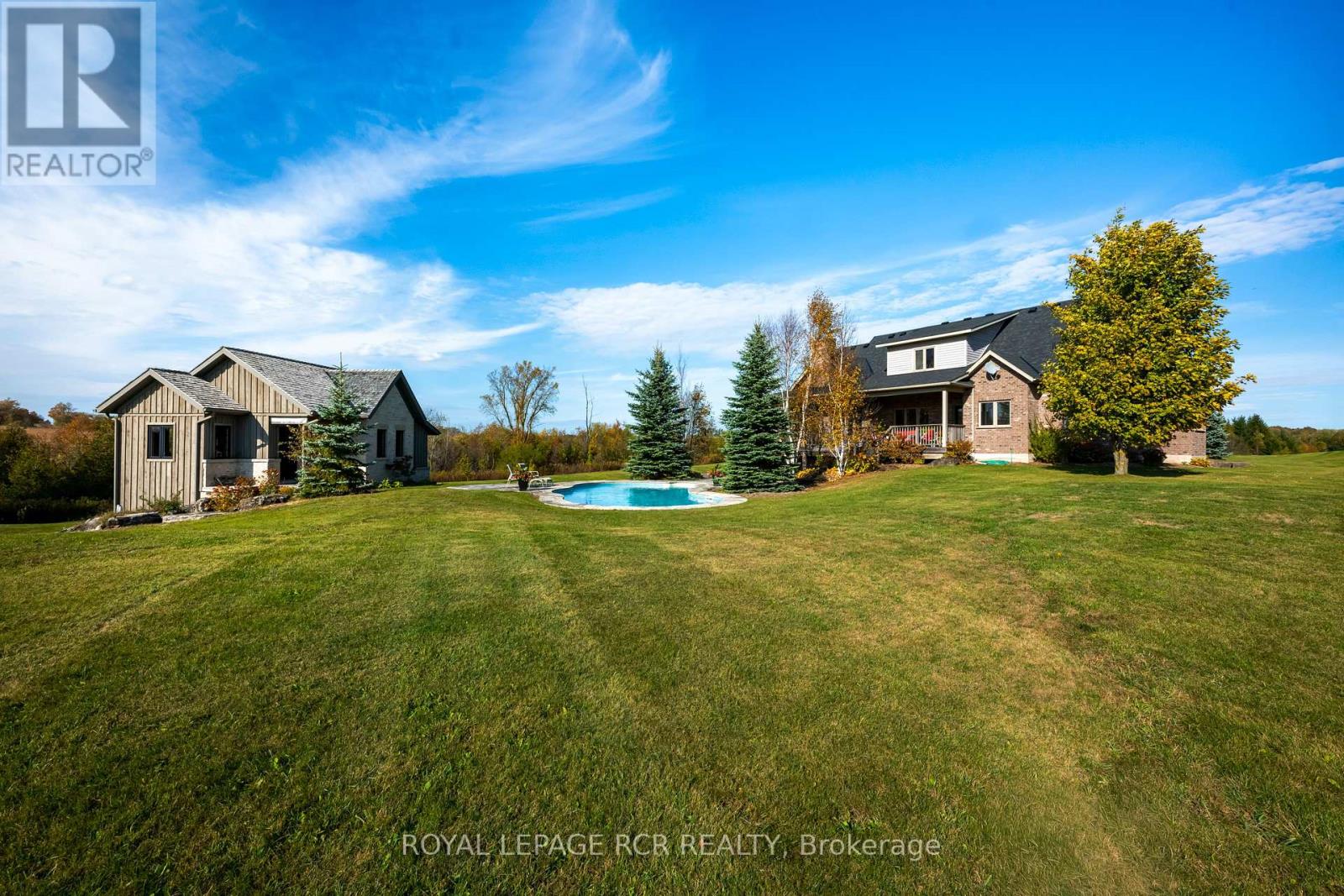 293138 8th Line Property Photo 37