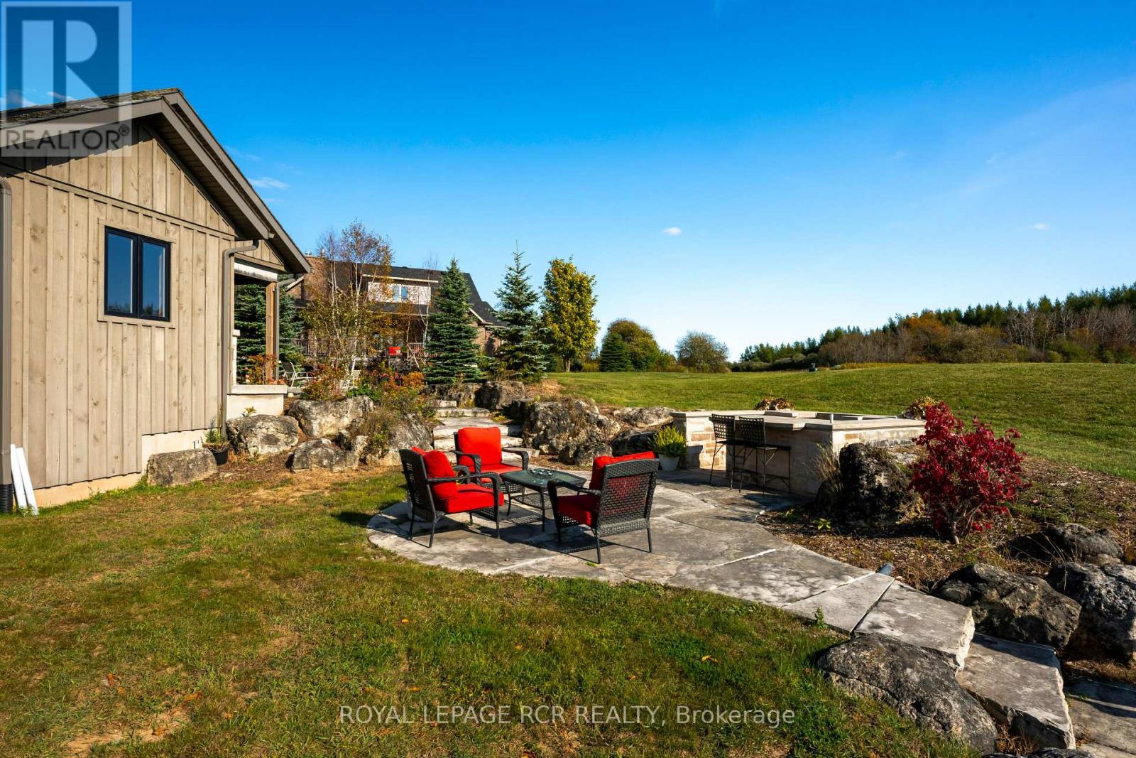 293138 8th Line Property Photo 39