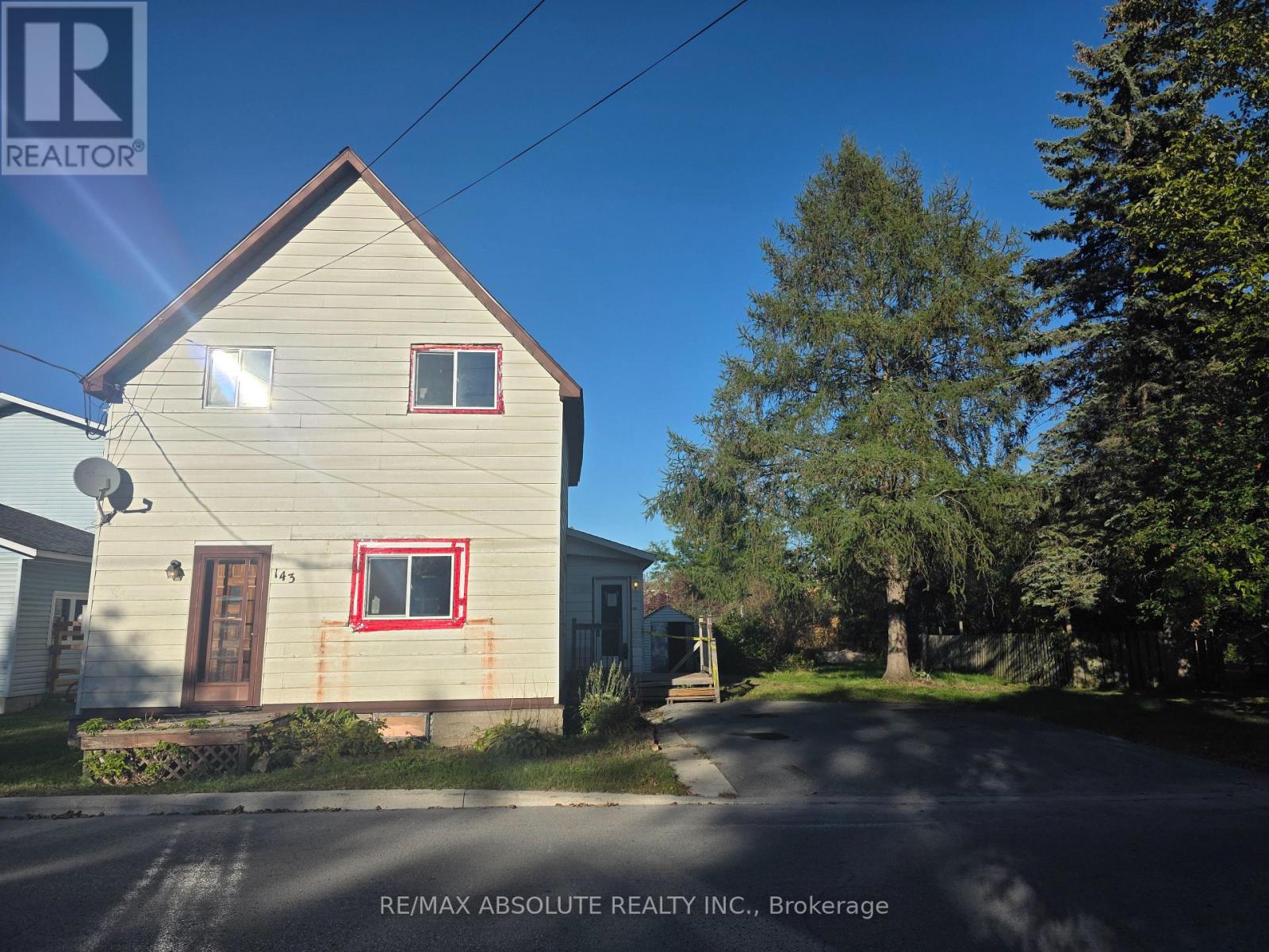 143 Park Avenue Property Photo 1