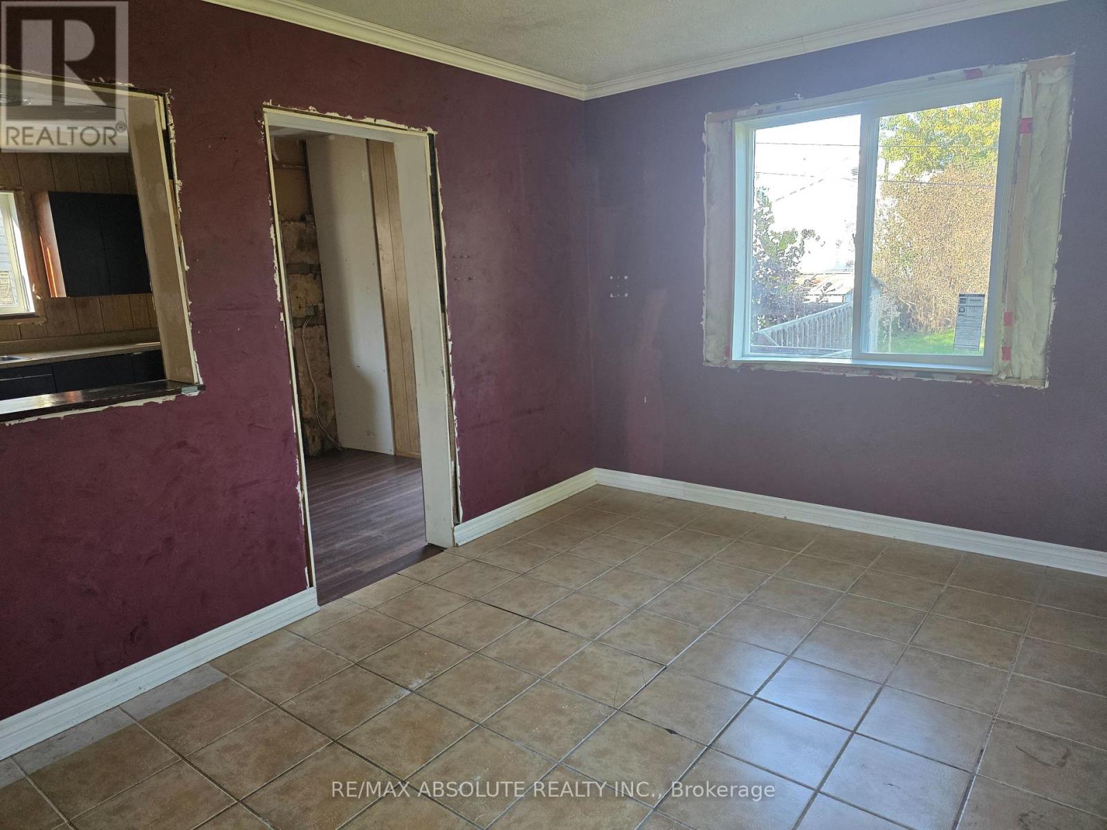 143 Park Avenue Property Photo 15