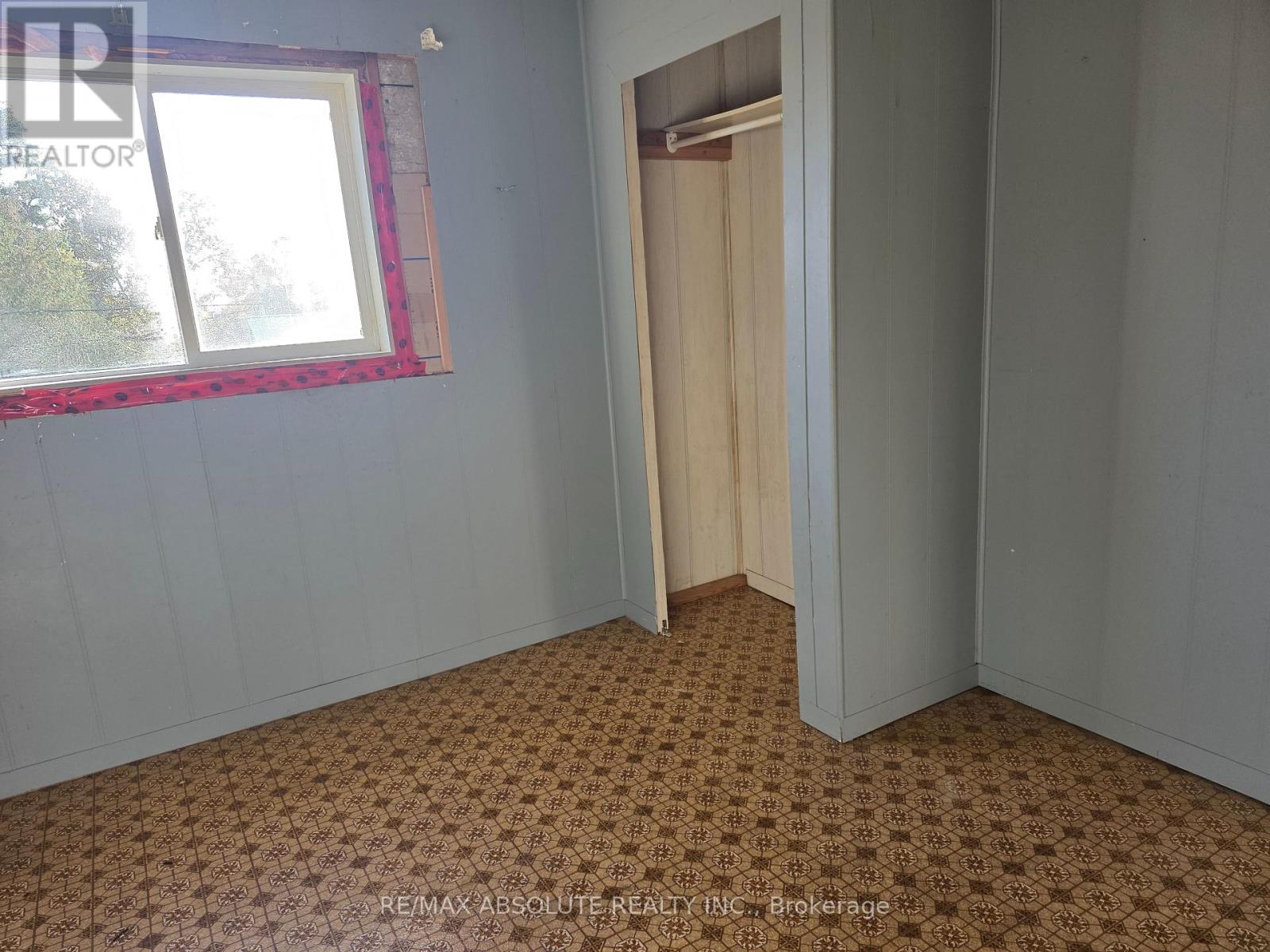 143 Park Avenue Property Photo 19