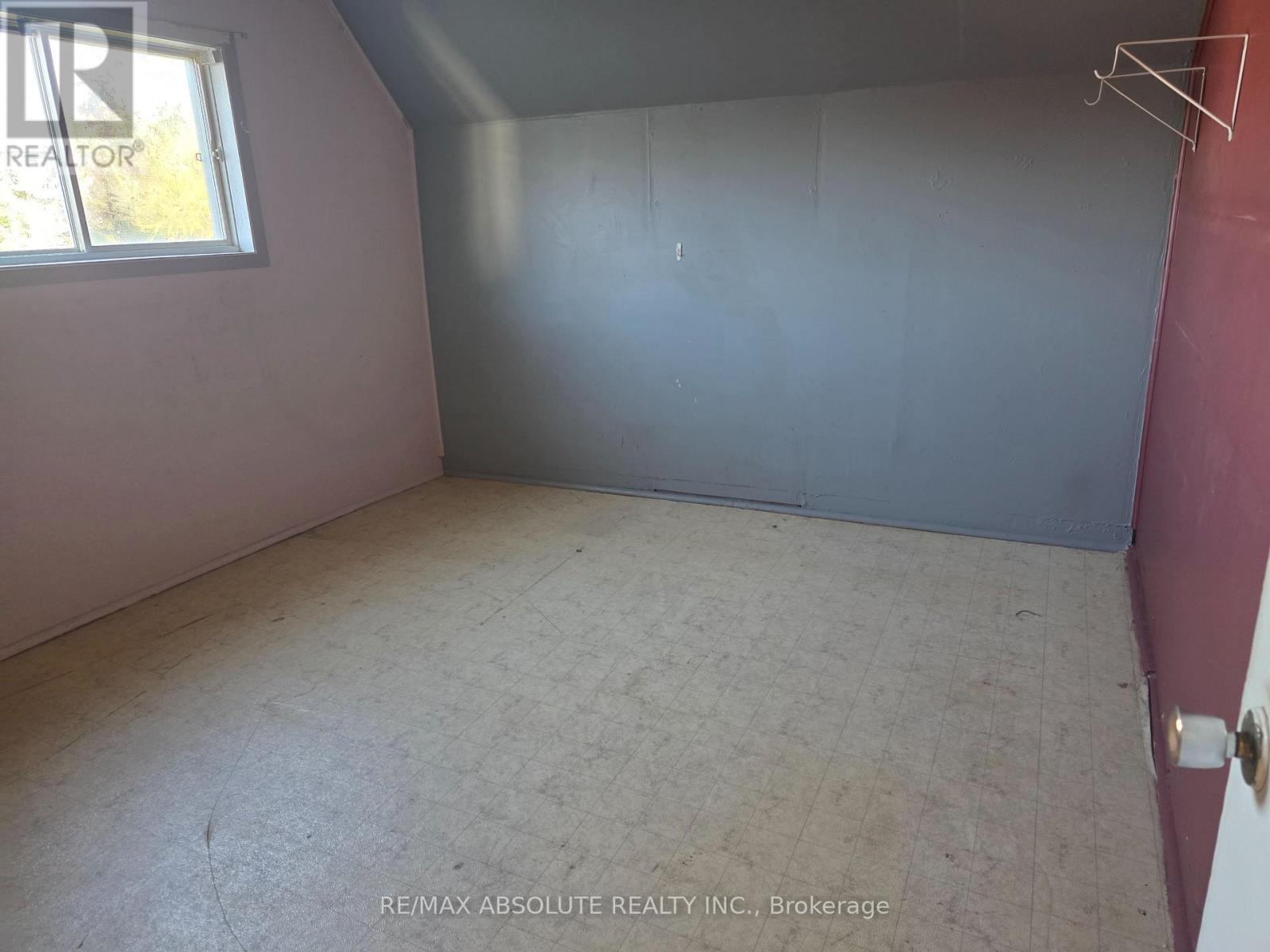 143 Park Avenue Property Photo 21