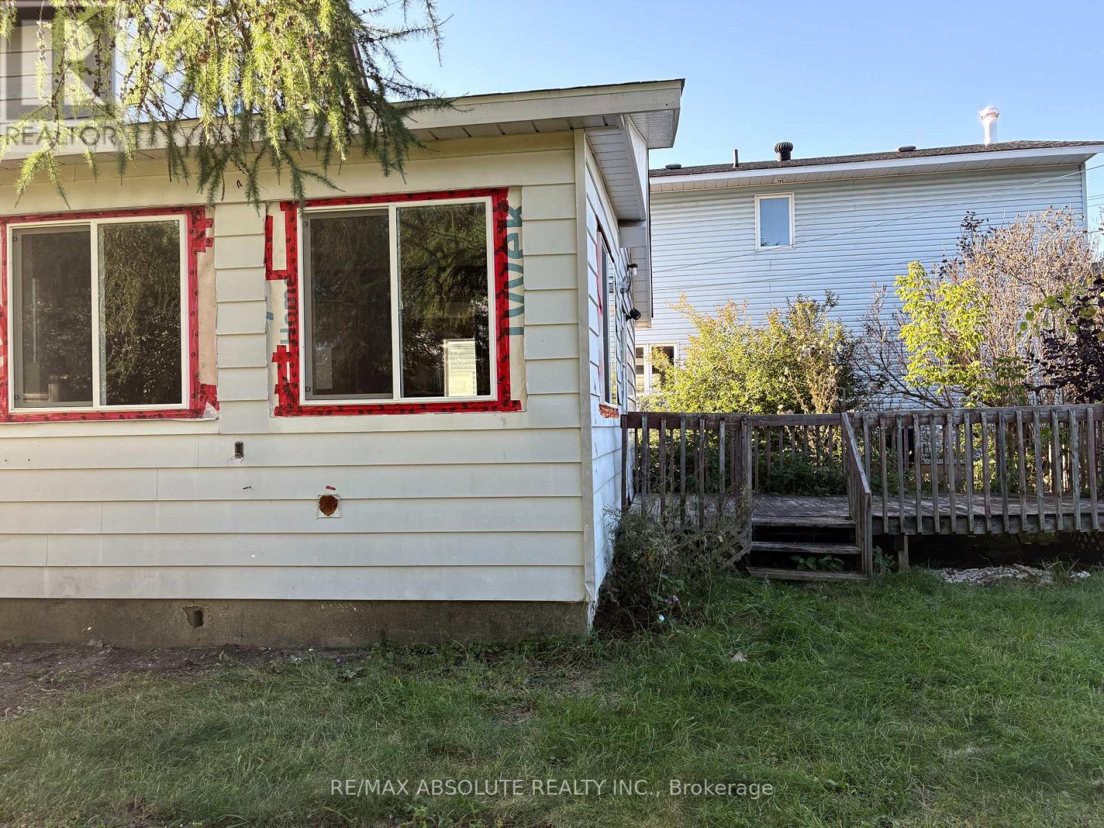 143 Park Avenue Property Photo 33