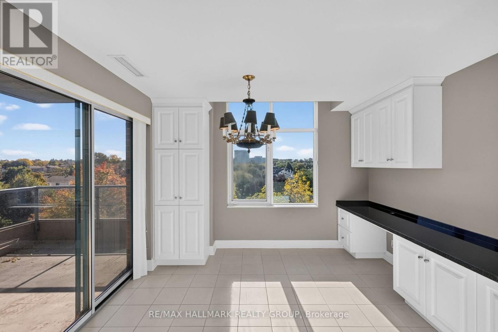 607 - 3590 Rivergate Way Property Photo 14
