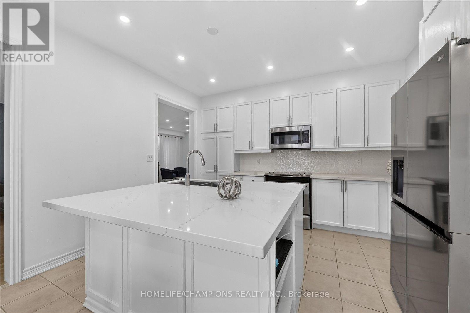 154 Humphrey Street Property Photo 20