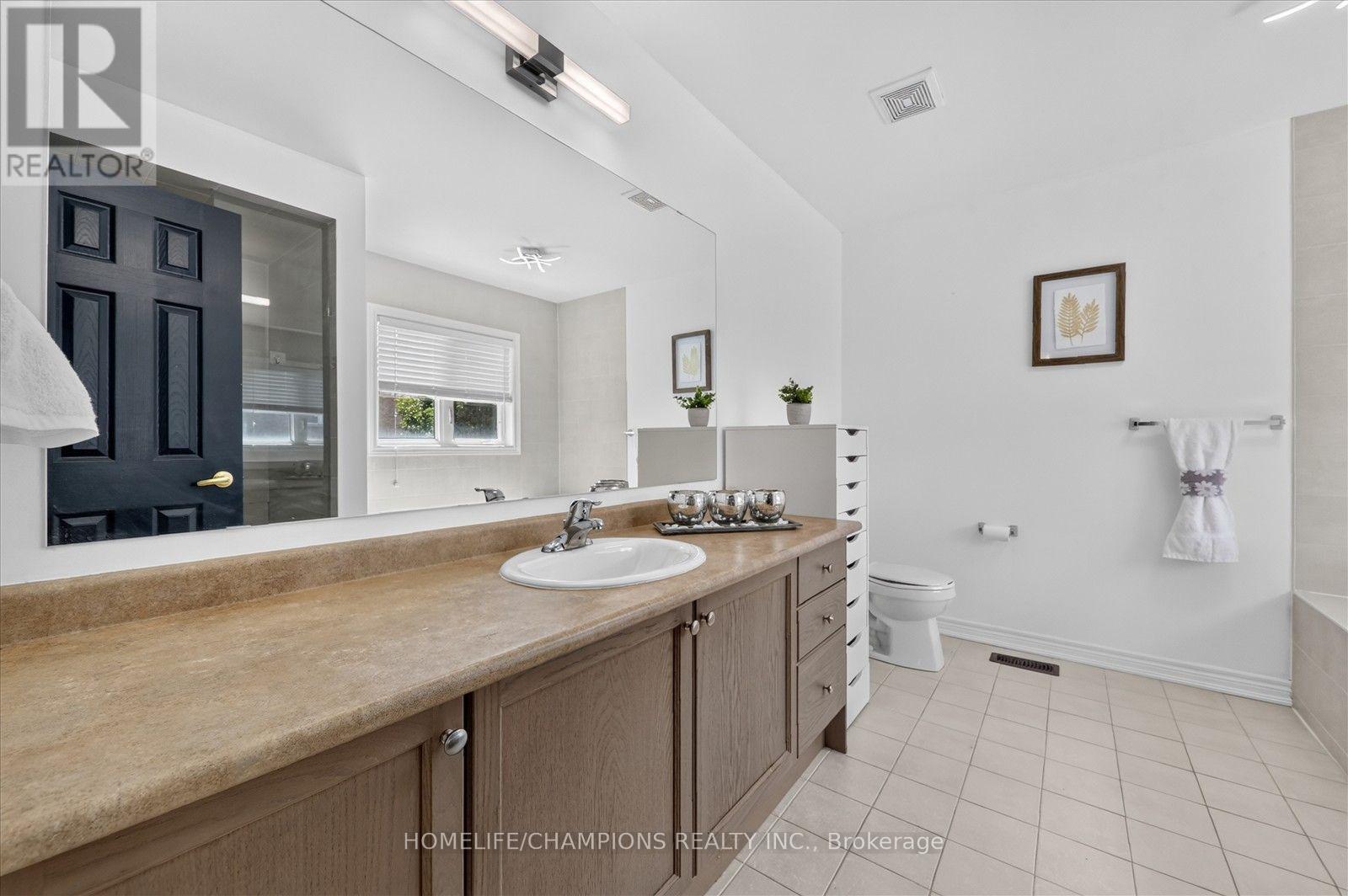 154 Humphrey Street Property Photo 32