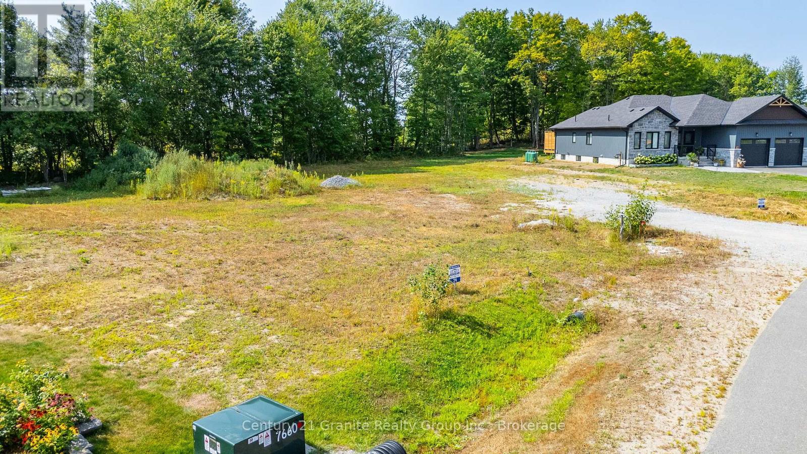52 Windover Drive Property Photo 21