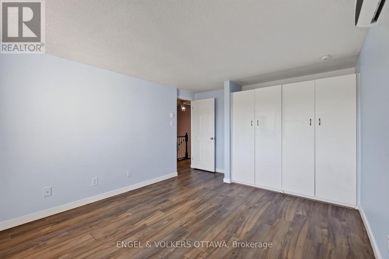 B - 29 Woodvale Green Drive Property Photo 24