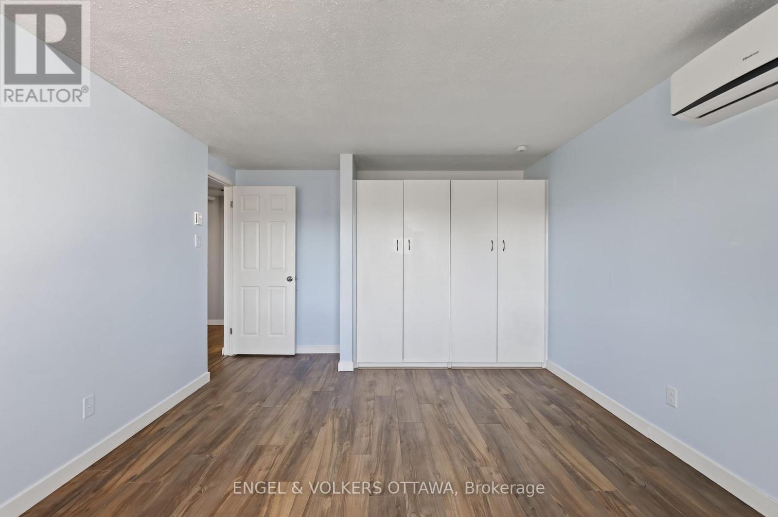 B - 29 Woodvale Green Drive Property Photo 25