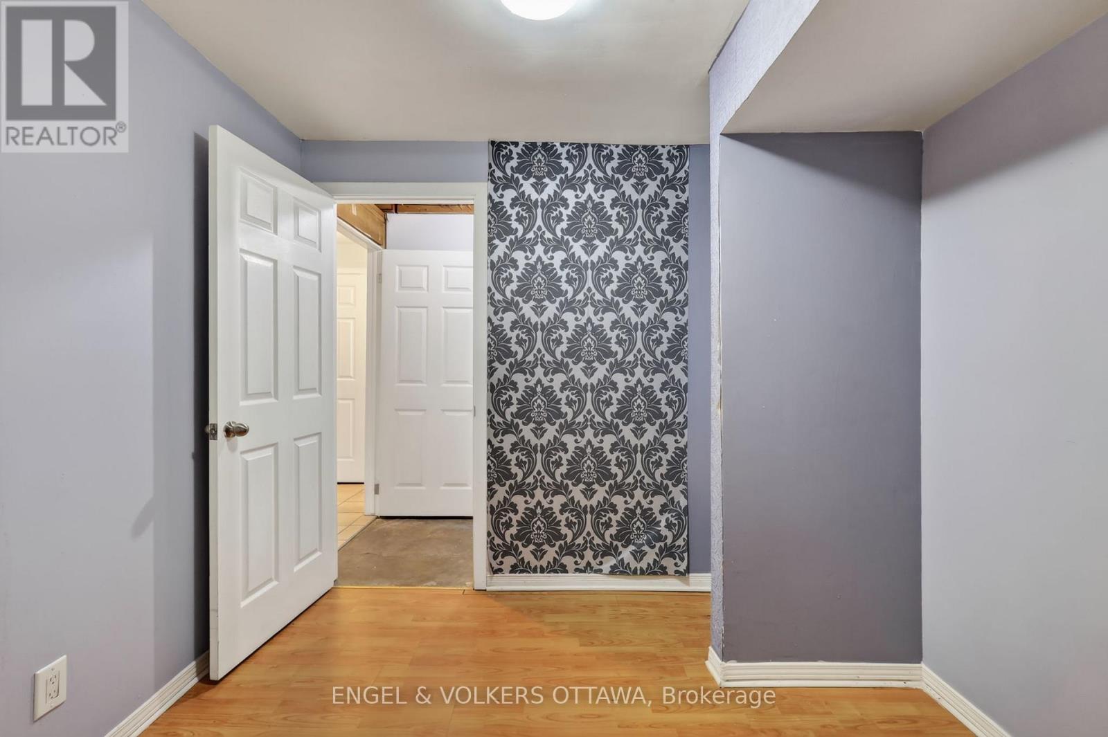 B - 29 Woodvale Green Drive Property Photo 33