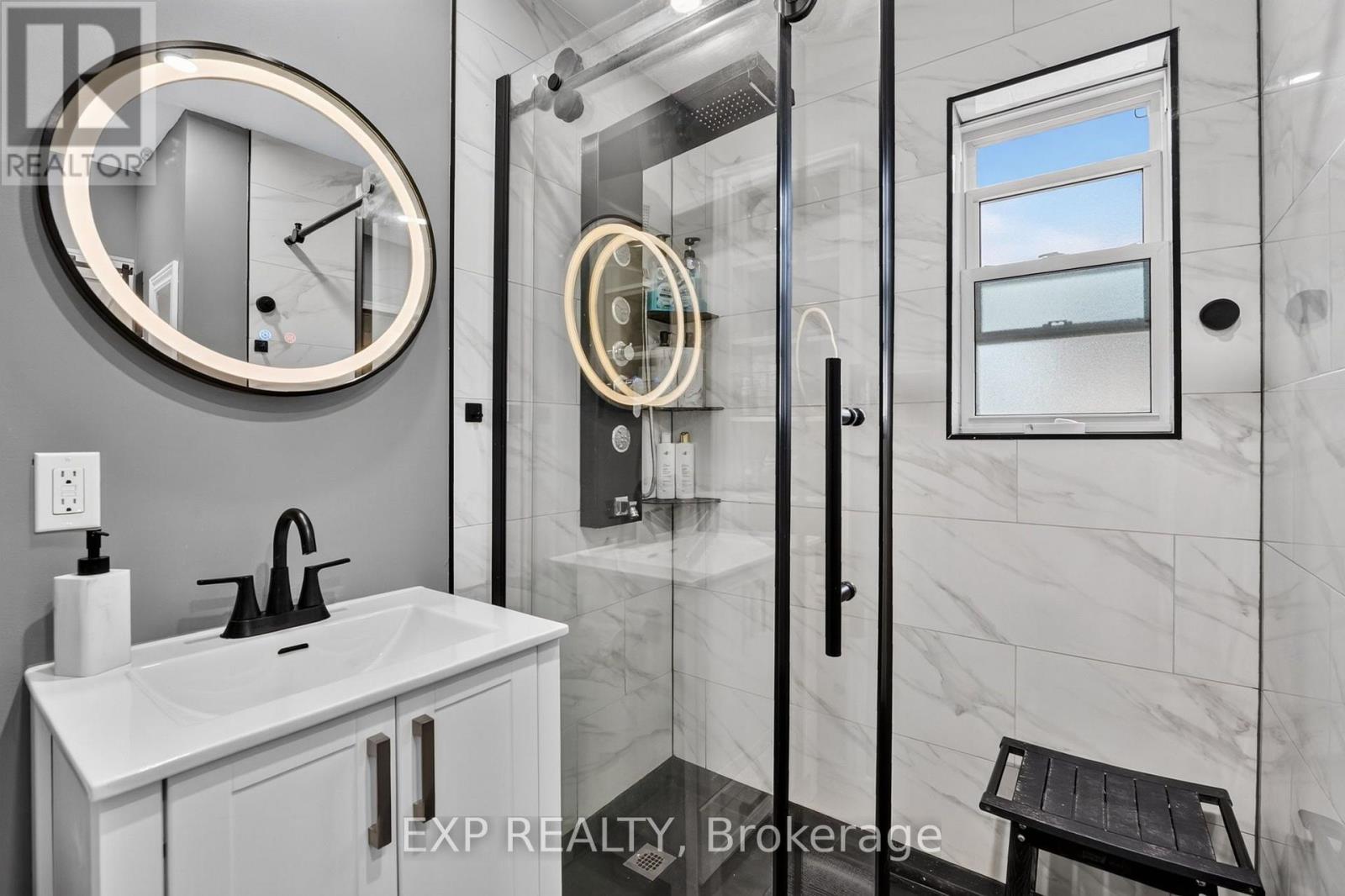 6063 Cadham Street Property Photo 21