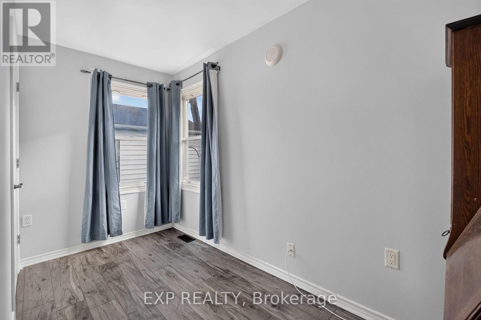 6063 Cadham Street Property Photo 23
