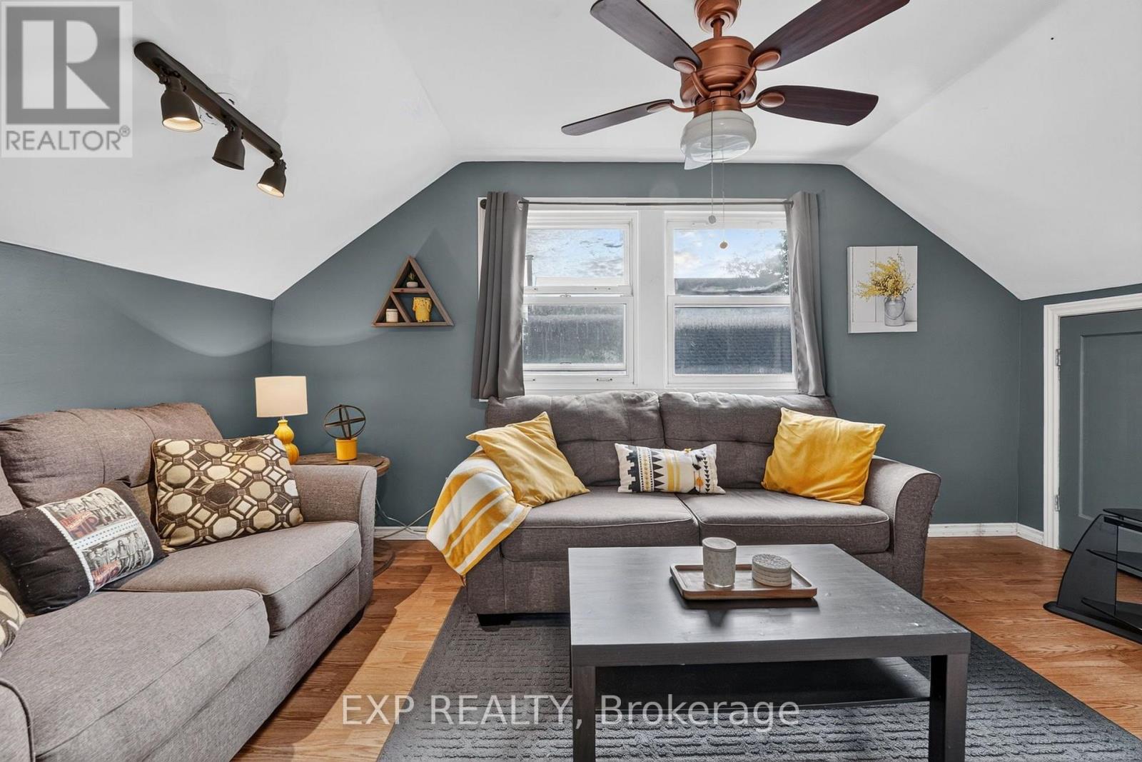 6063 Cadham Street Property Photo 26