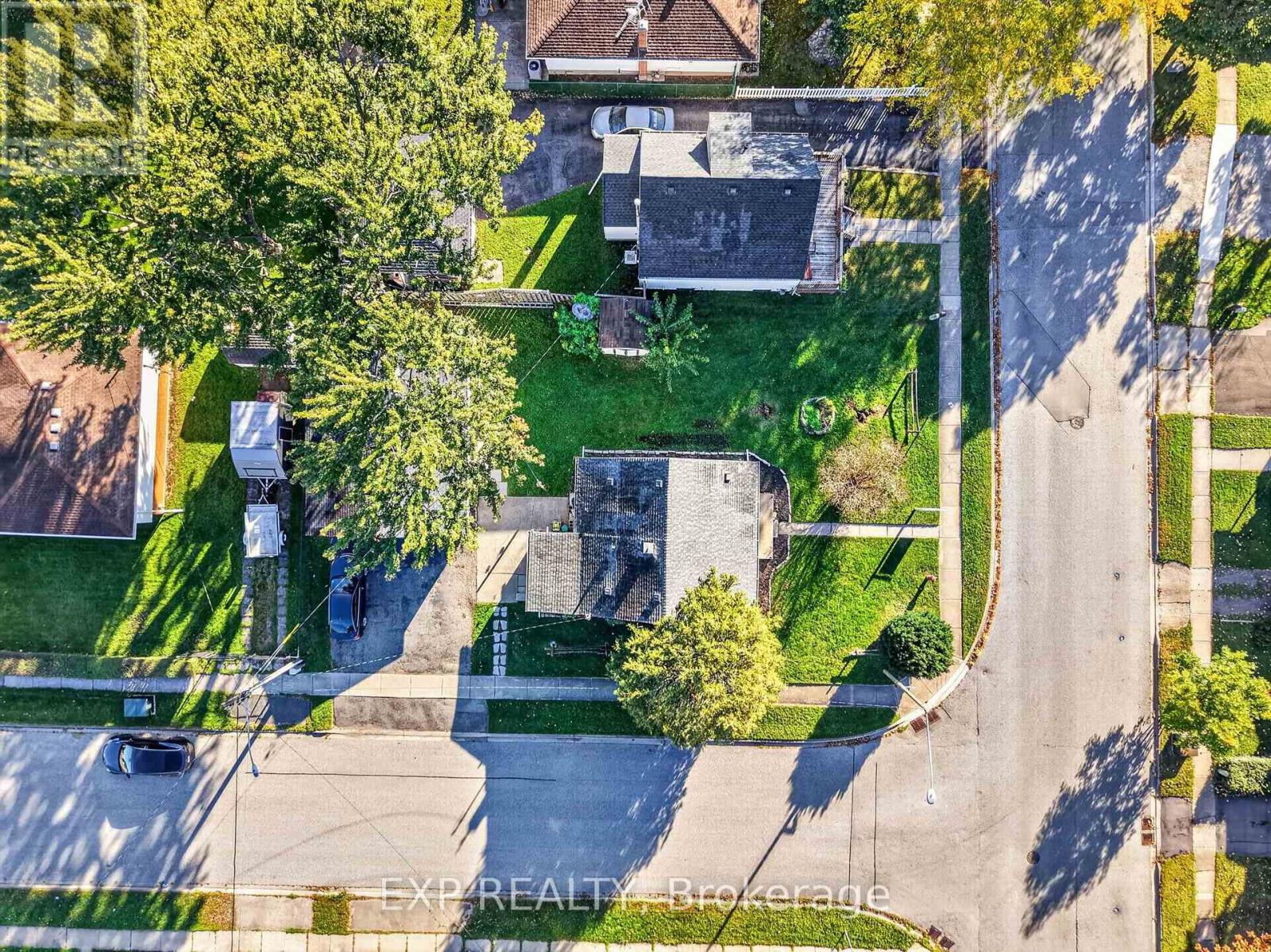 6063 Cadham Street Property Photo 43