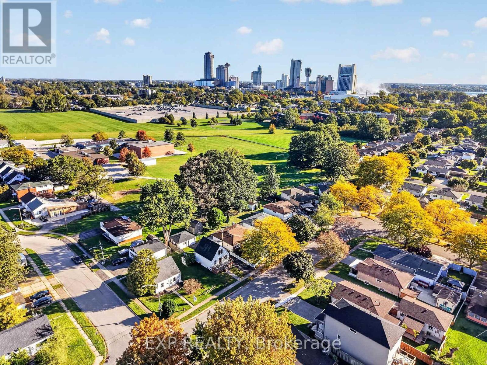 6063 Cadham Street Property Photo 45
