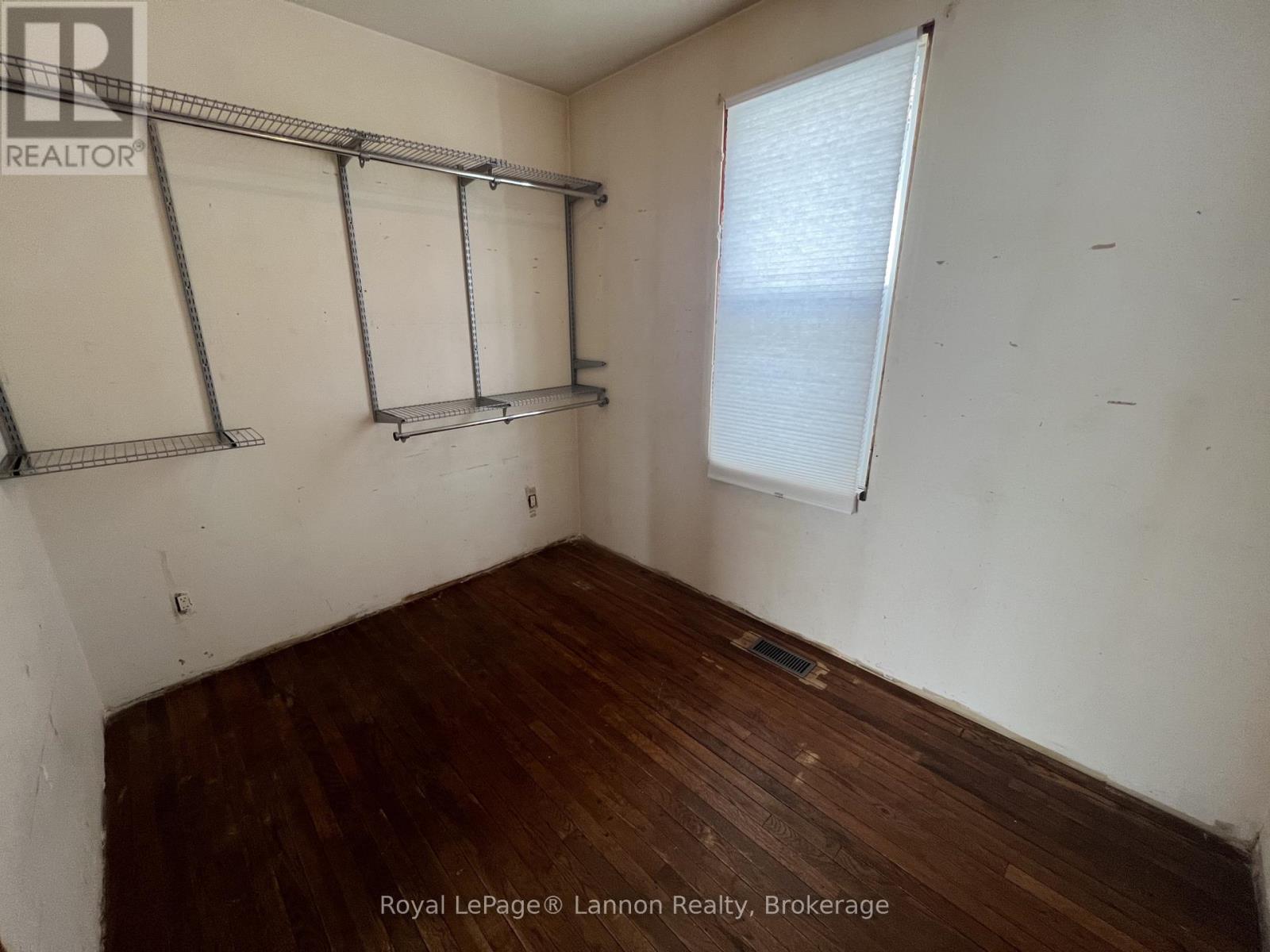 1612 Crawford Avenue Property Photo 9