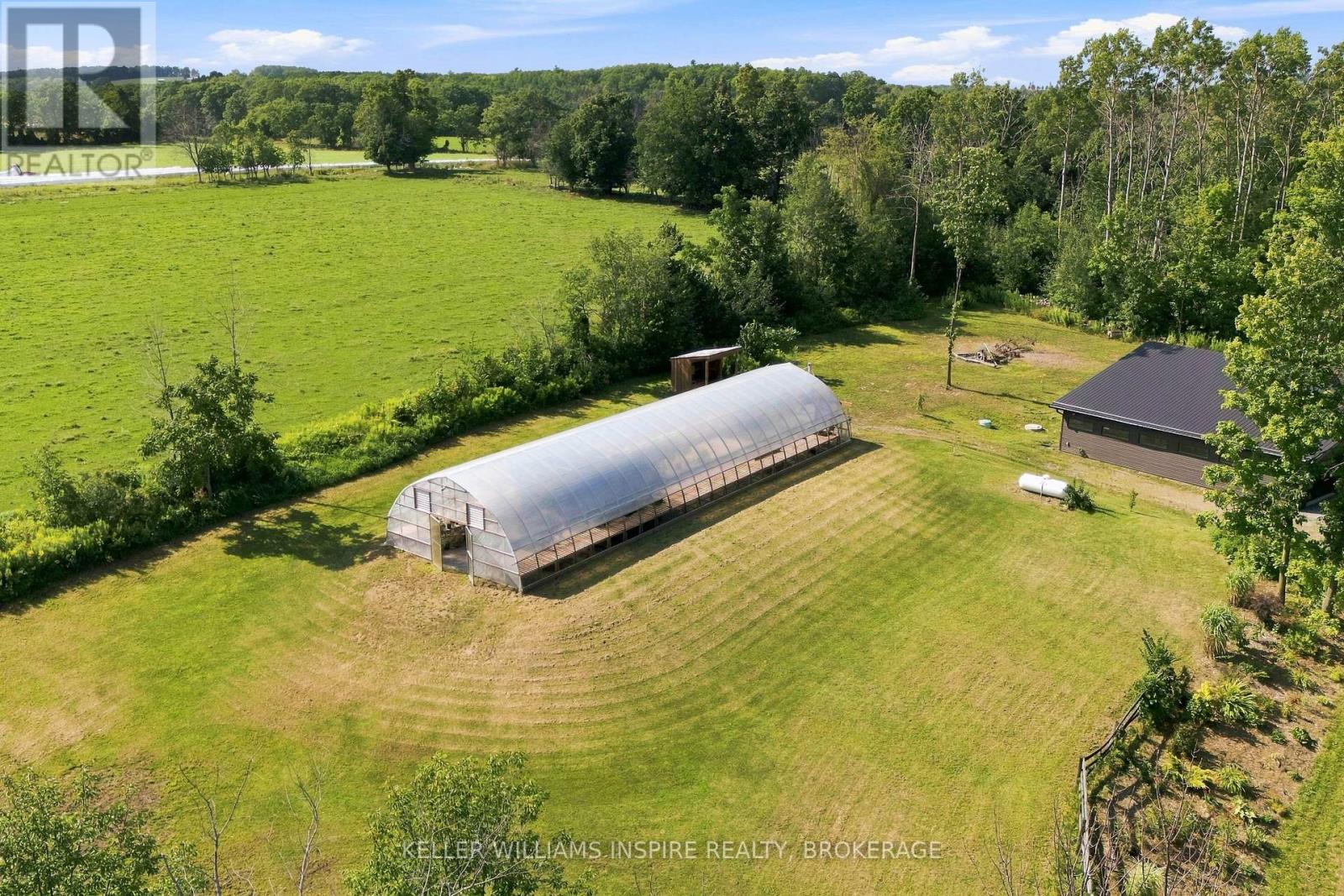 866 Godolphin Road Property Photo 7