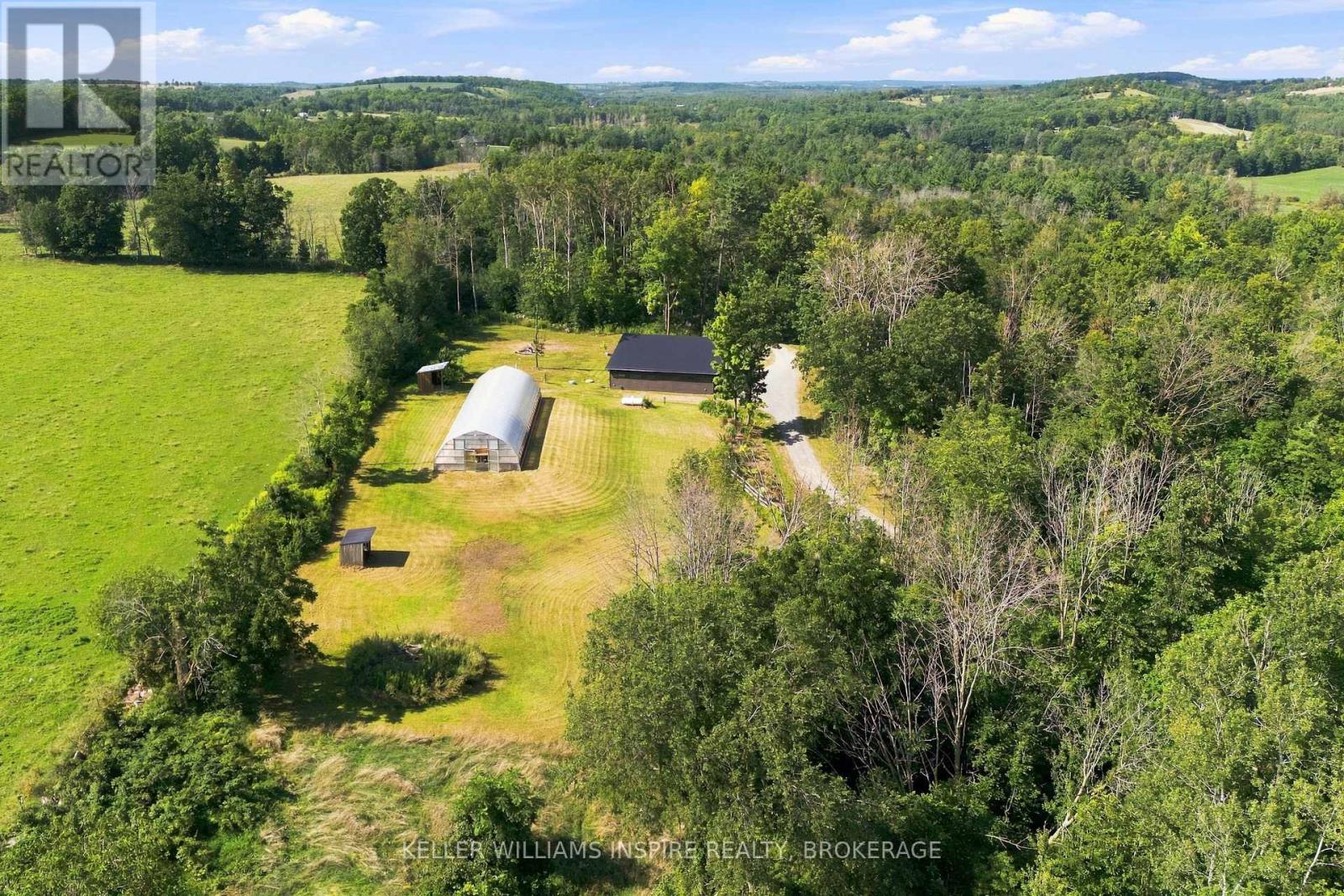 866 Godolphin Road Property Photo 7