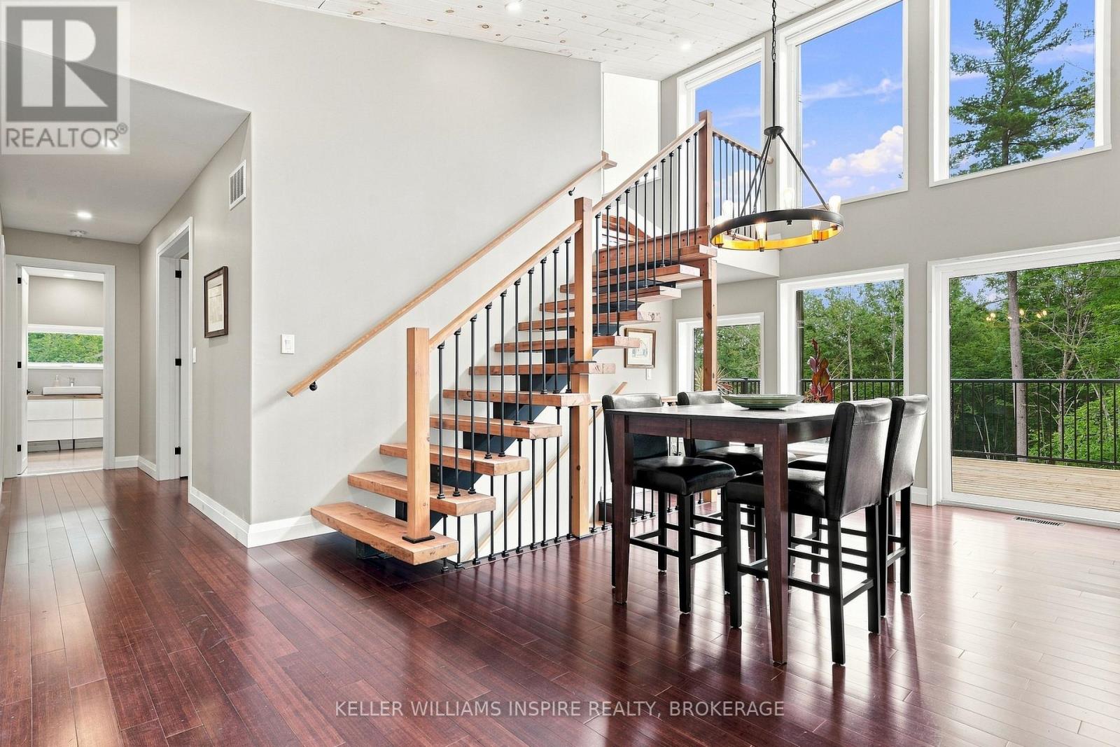 866 Godolphin Road Property Photo 18