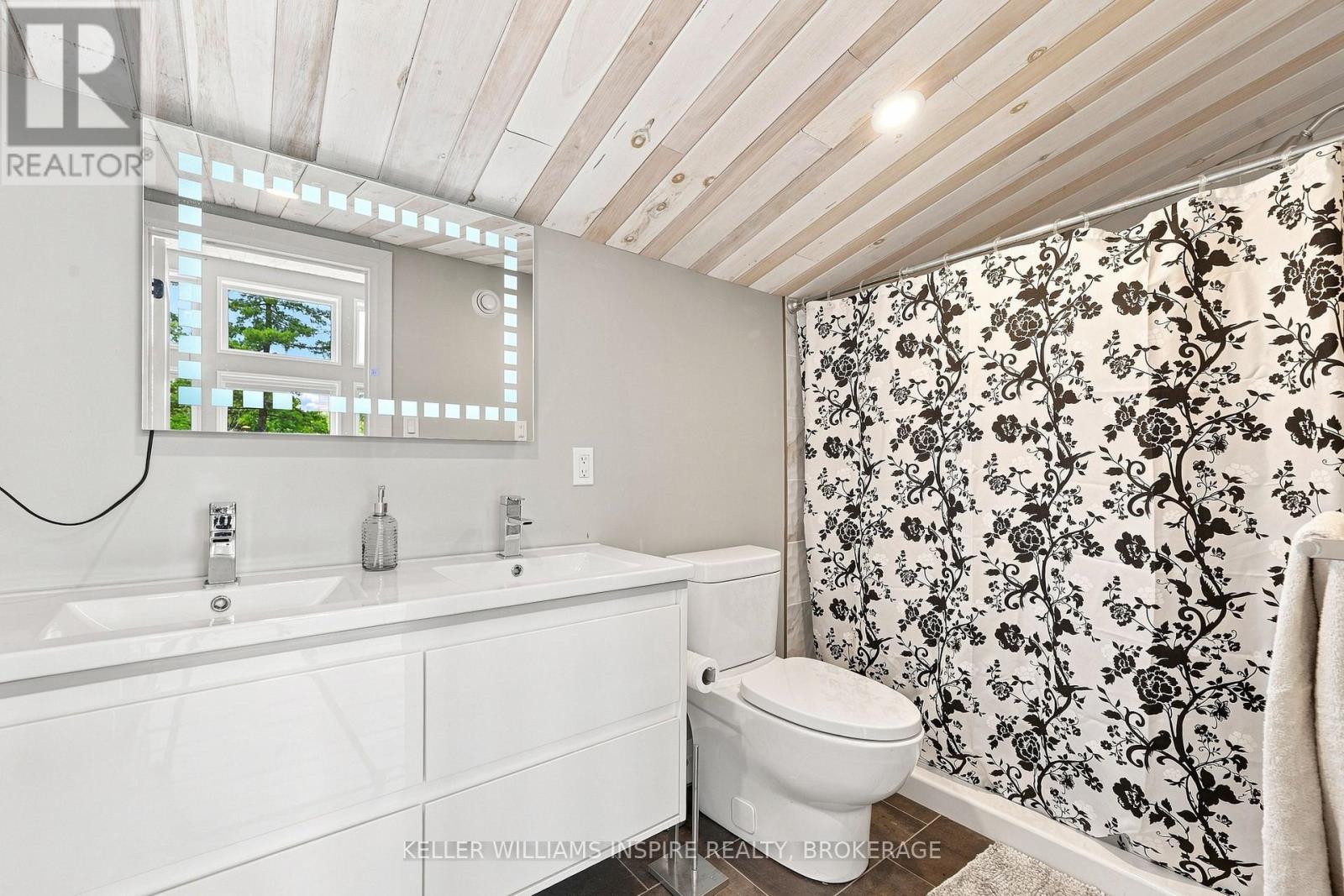866 Godolphin Road Property Photo 30