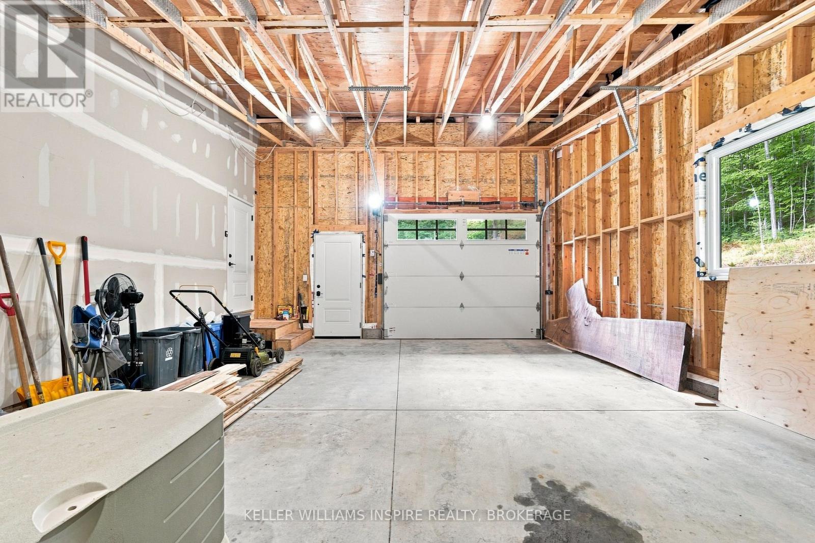 866 Godolphin Road Property Photo 35