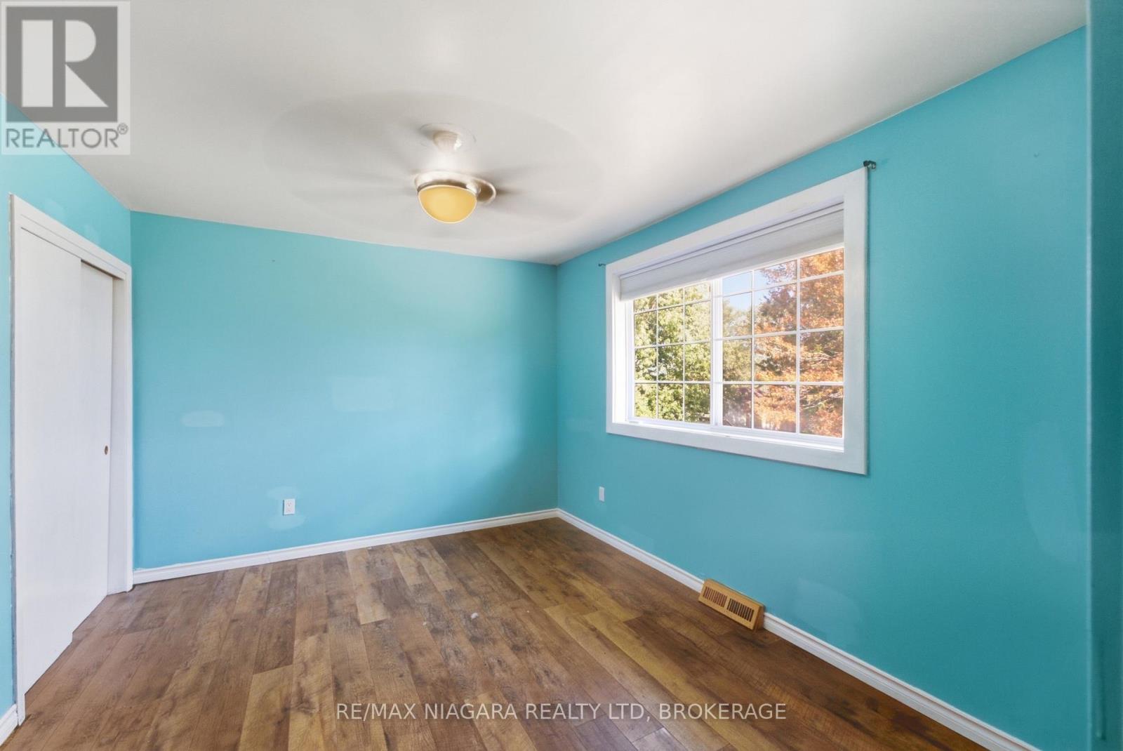 163 Champlain Drive Property Photo 18