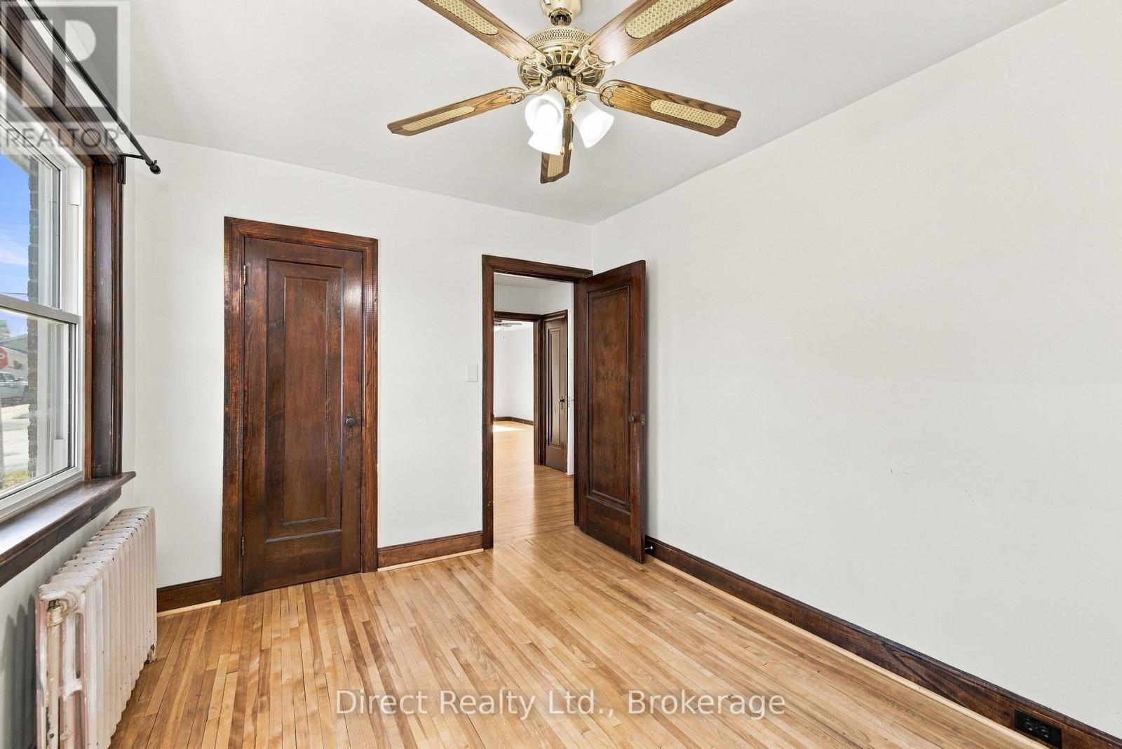 32 Meyers Street Property Photo 9