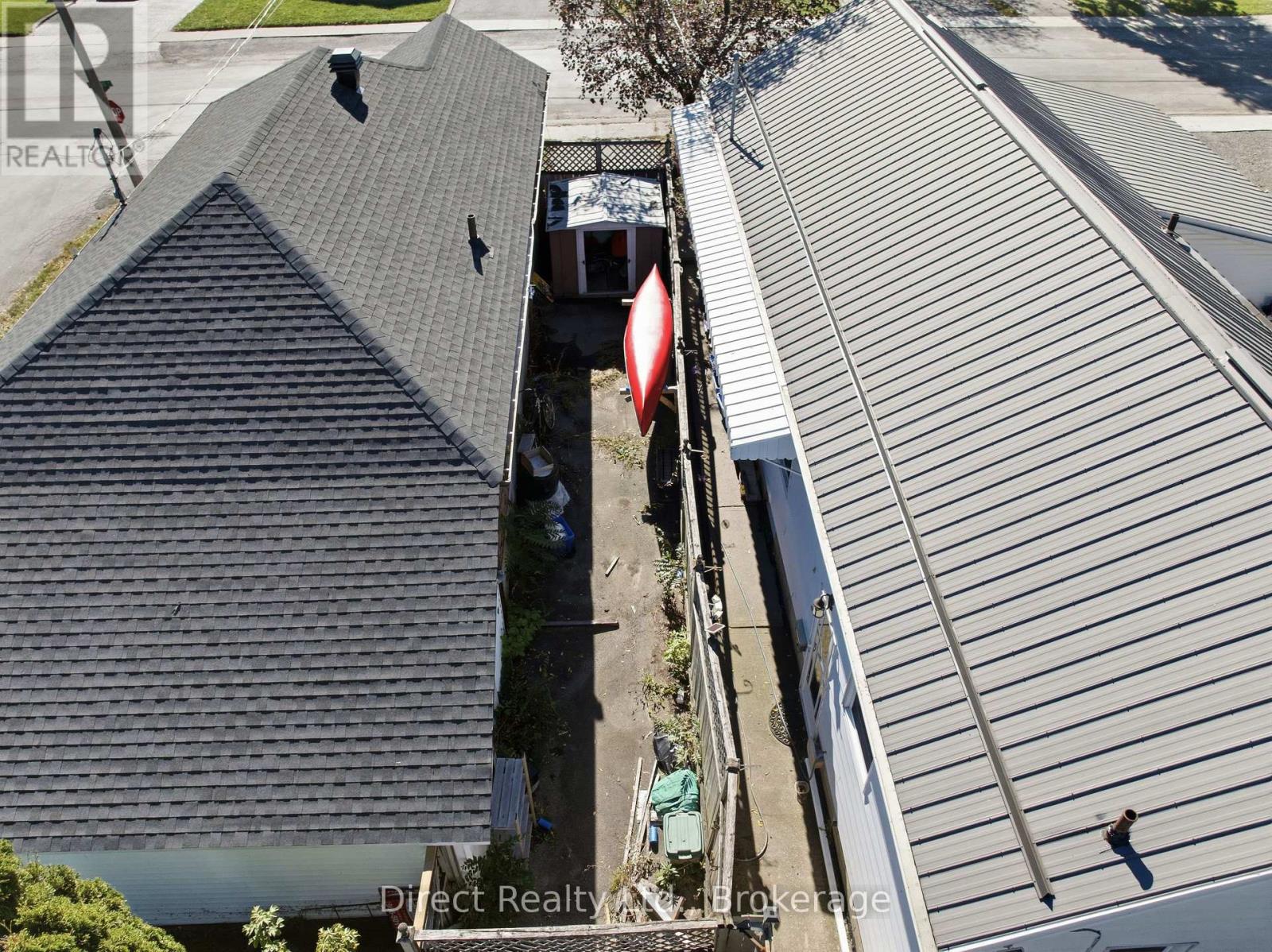 32 Meyers Street Property Photo 26