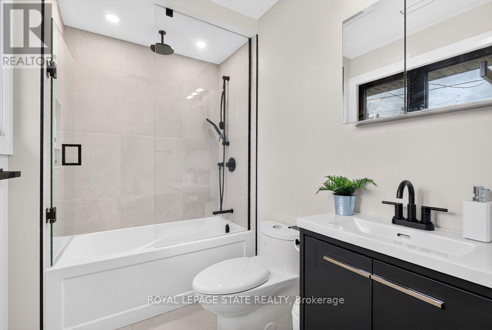 90 Lakeside Drive Property Photo 32
