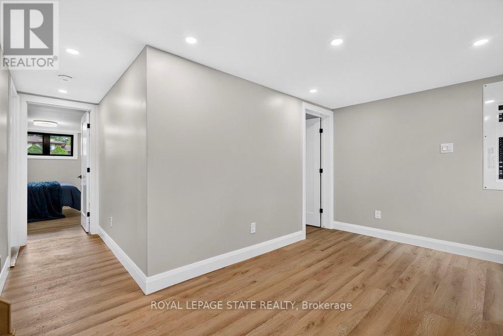 90 Lakeside Drive Property Photo 35