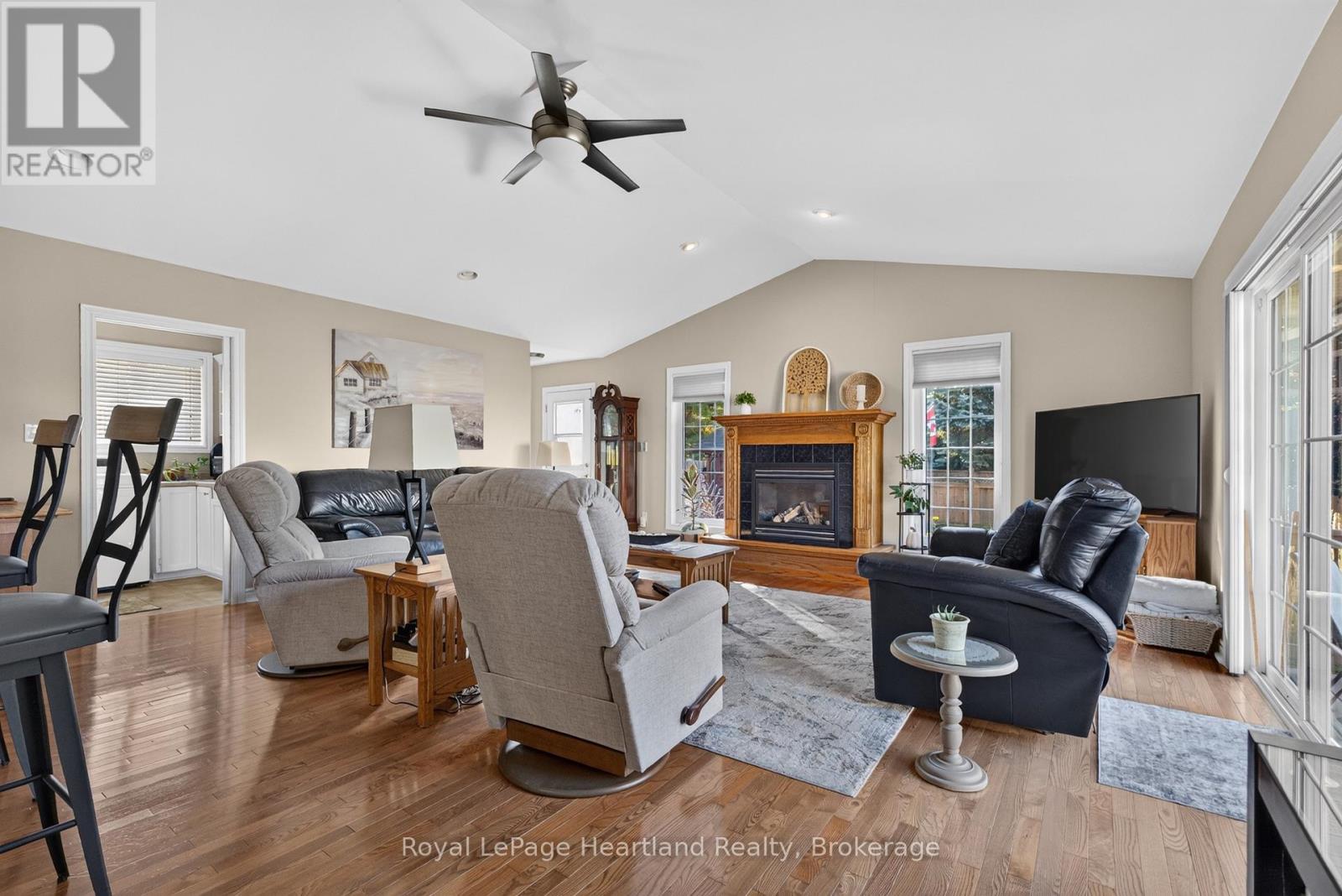 9 Sherwood Crescent Property Photo 11