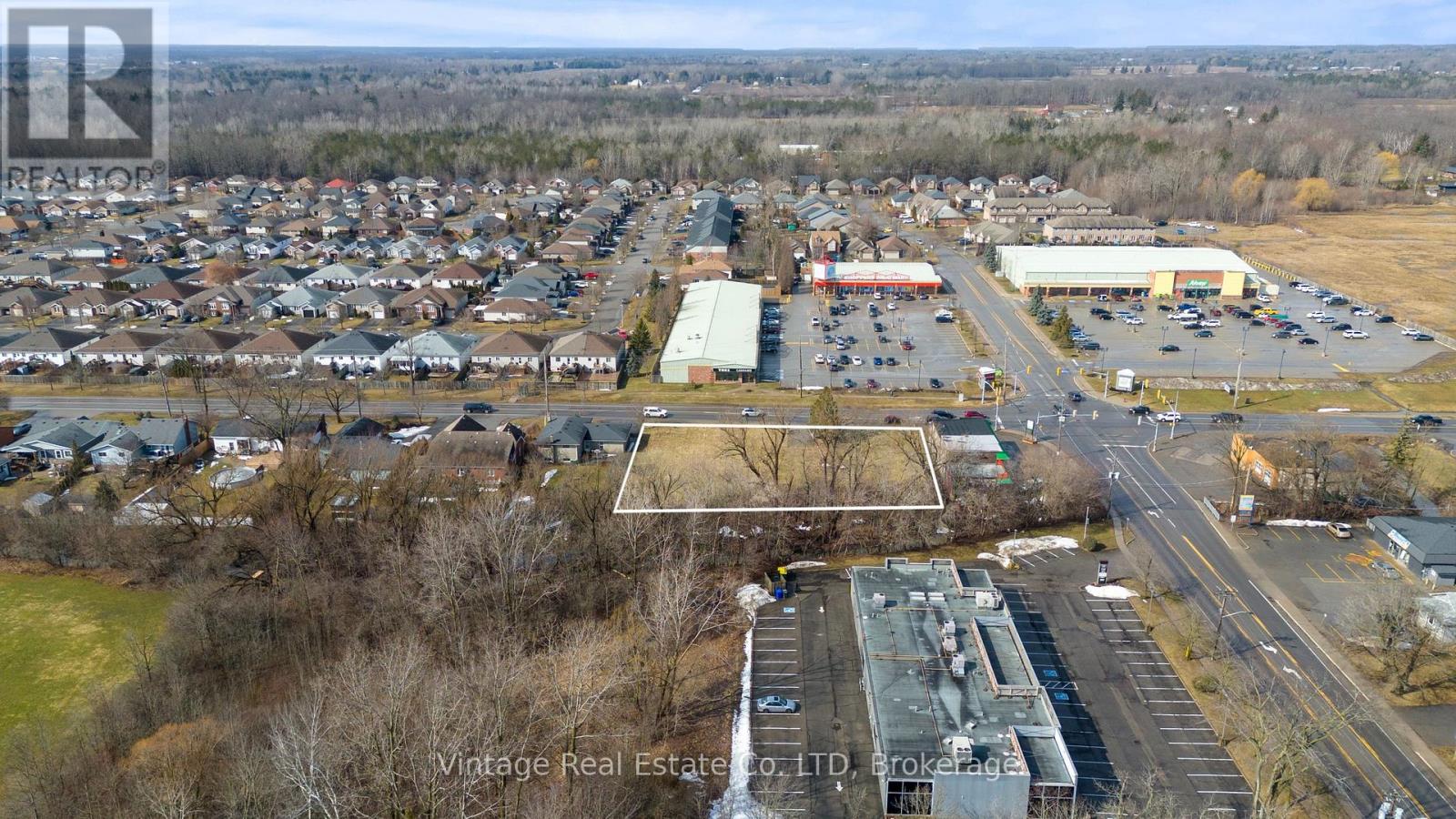 592 South Pelham Road Property Photo 1