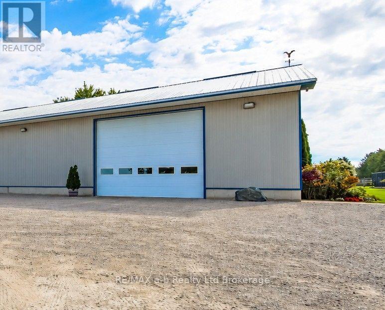 324879 Norwich Road Property Photo 2