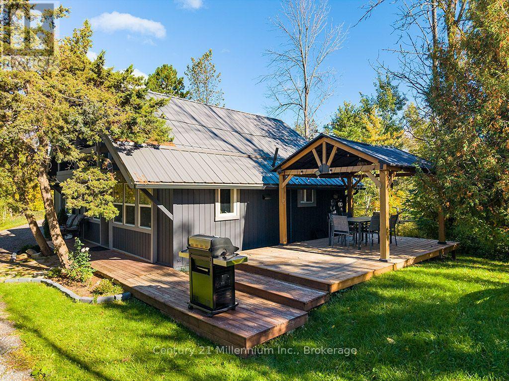 102 Martin Grove Property Photo 19