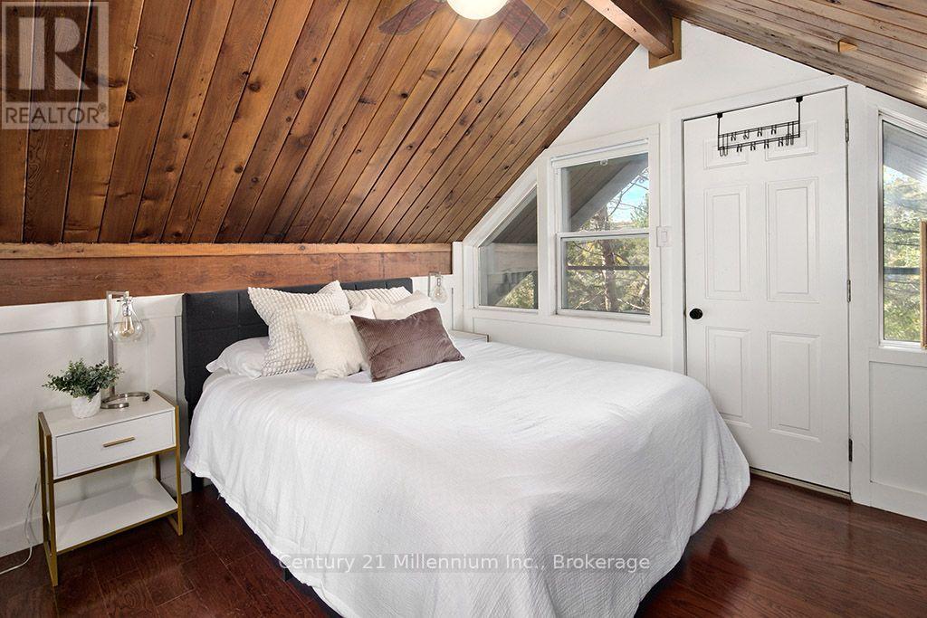 102 Martin Grove Property Photo 22