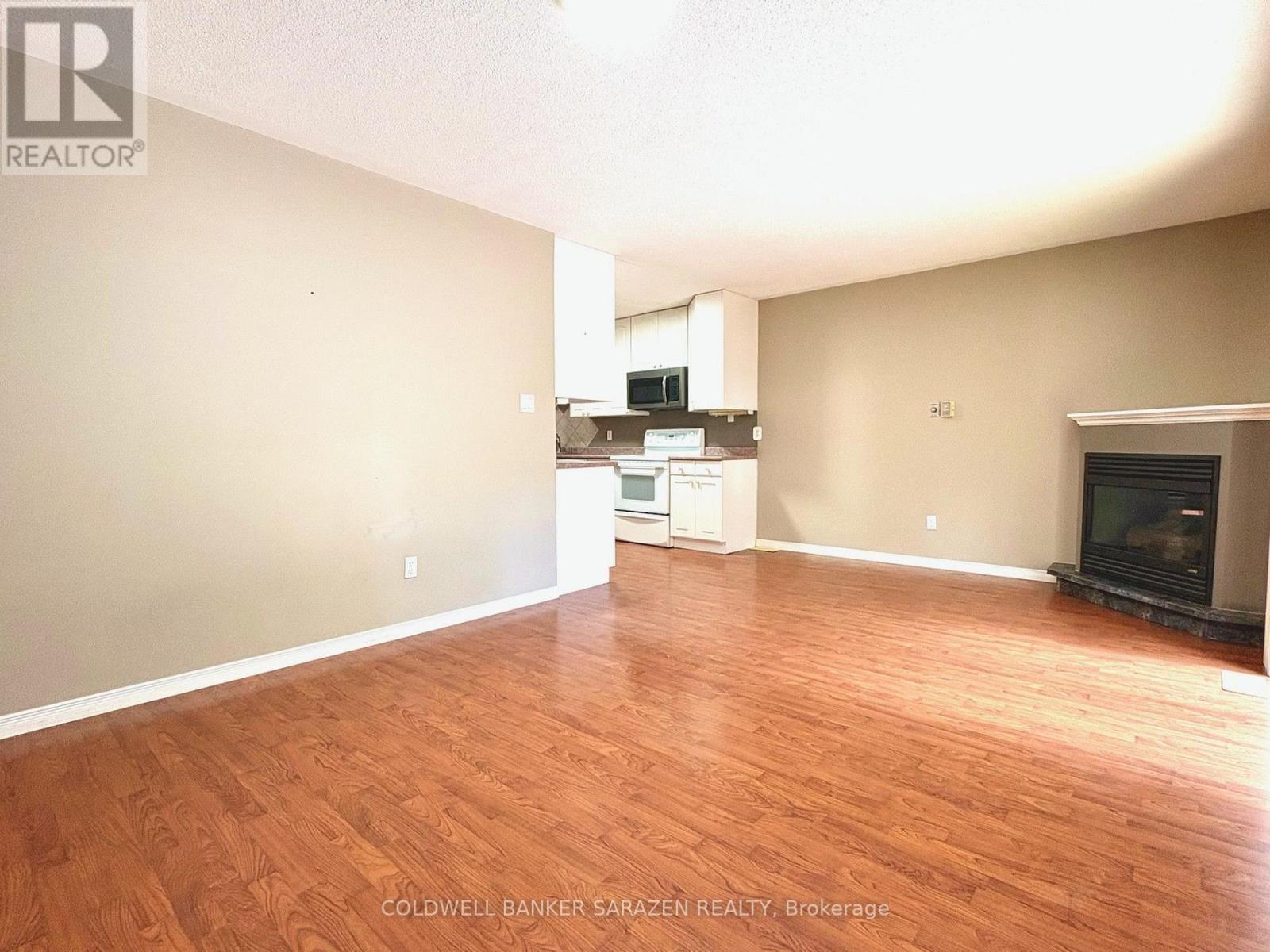 Upper Level - 900 Scott-dupuis Way Property Photo 3